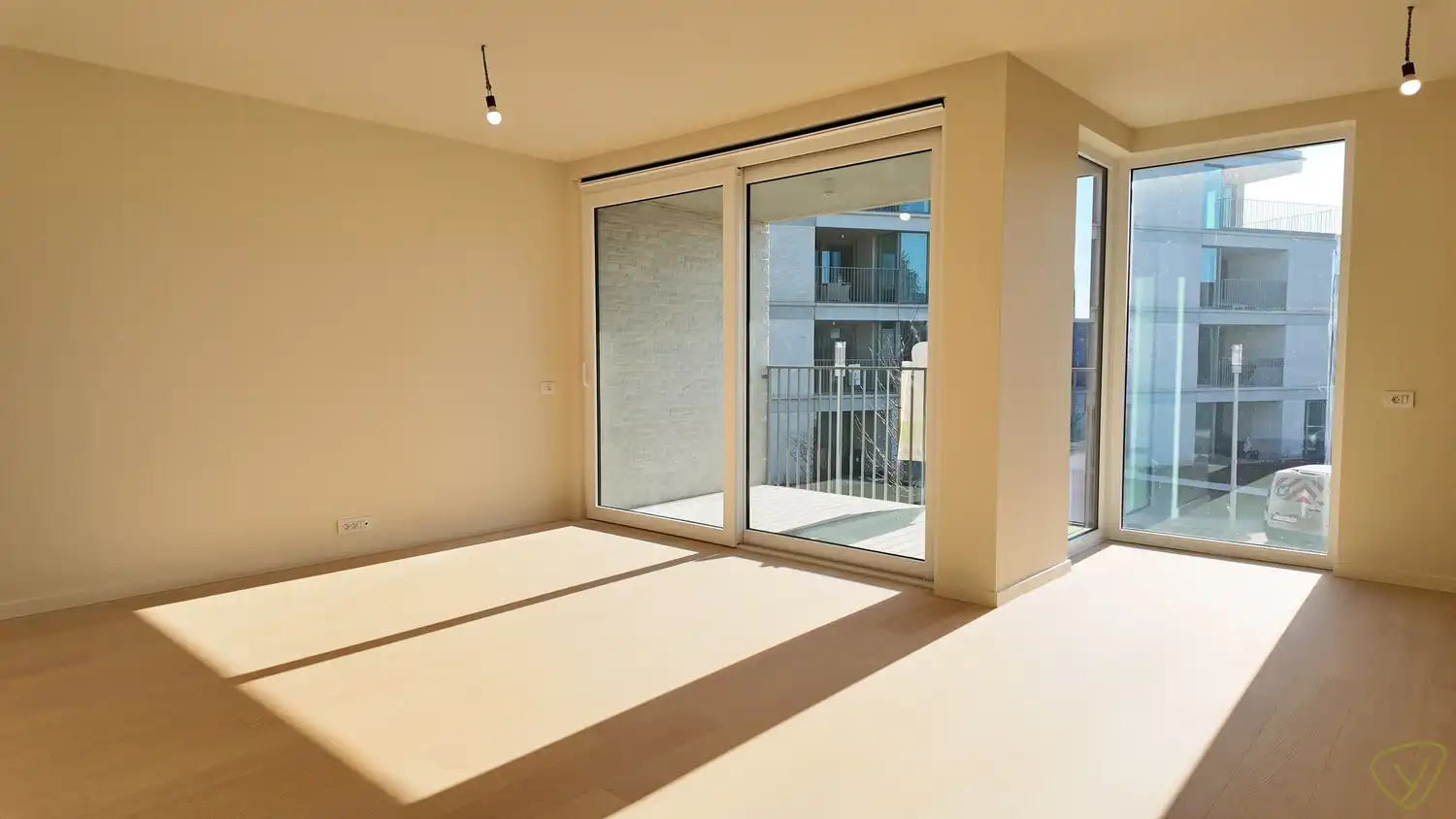 Comfortabel wonen of slim investeren op korte afstand van het centrum van Eeklo foto 3