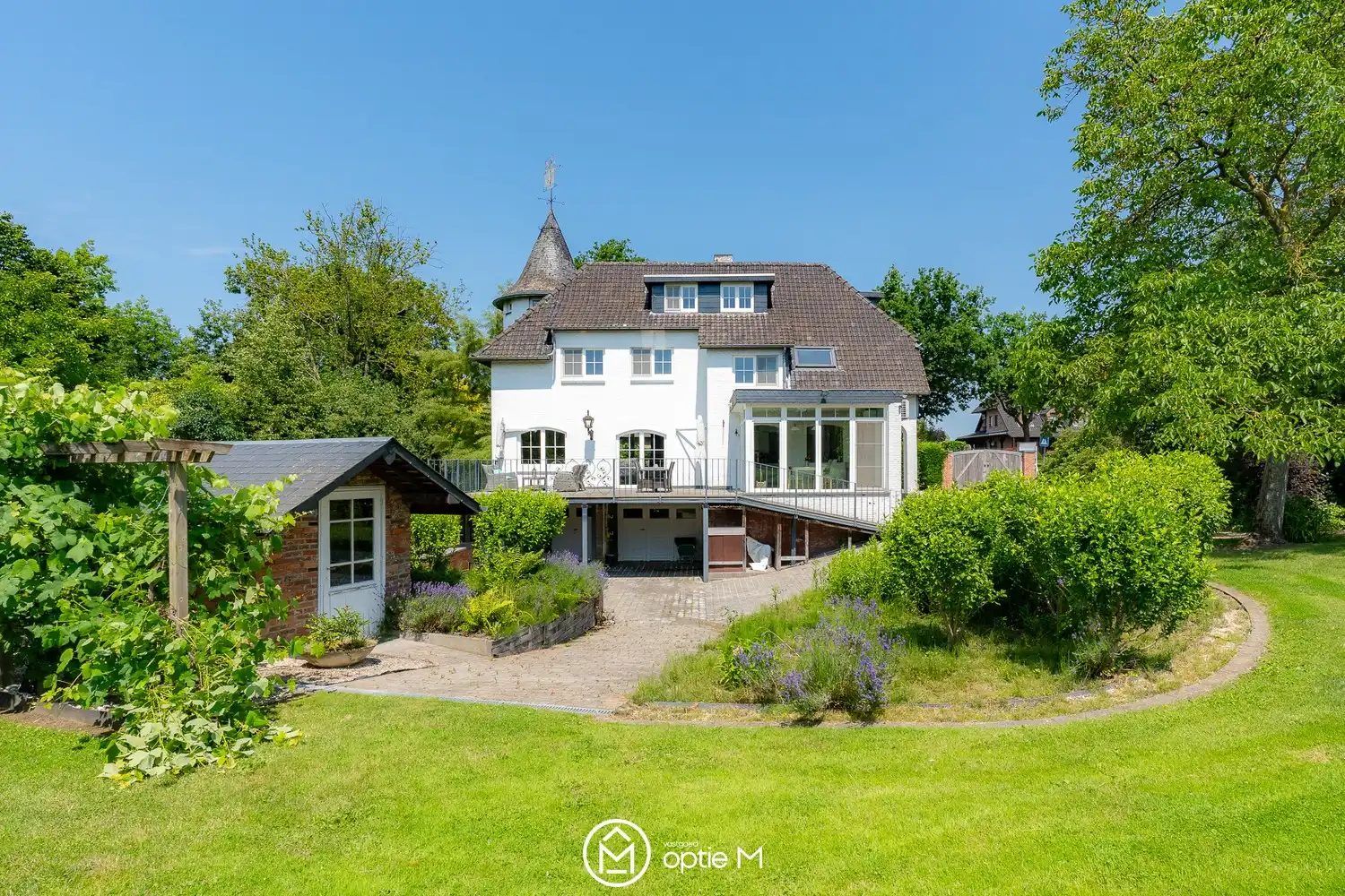 Karaktervolle villa met parktuin op een royaal perceel van 24a71 – vlakbij het centrum van Hasselt foto 35