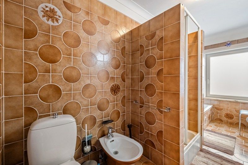 Veelzijdige villa met garage, werkplaats en 4 slaapkamers in Jabbeke foto 20