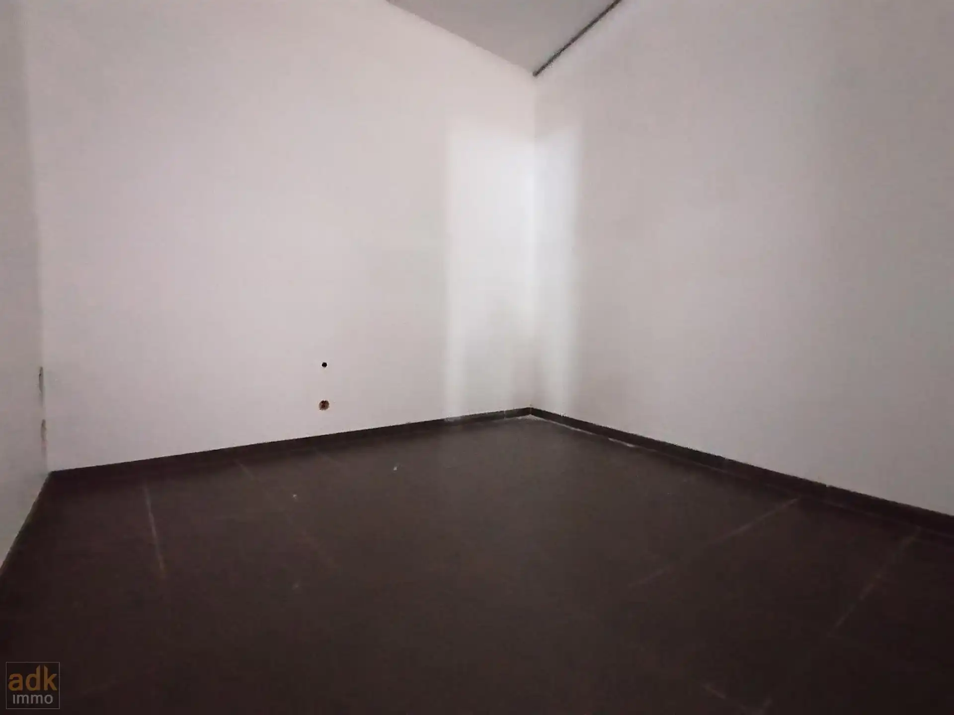 Unieke commerciële ruimte in Koksijde-Bad /incl. parking foto 8