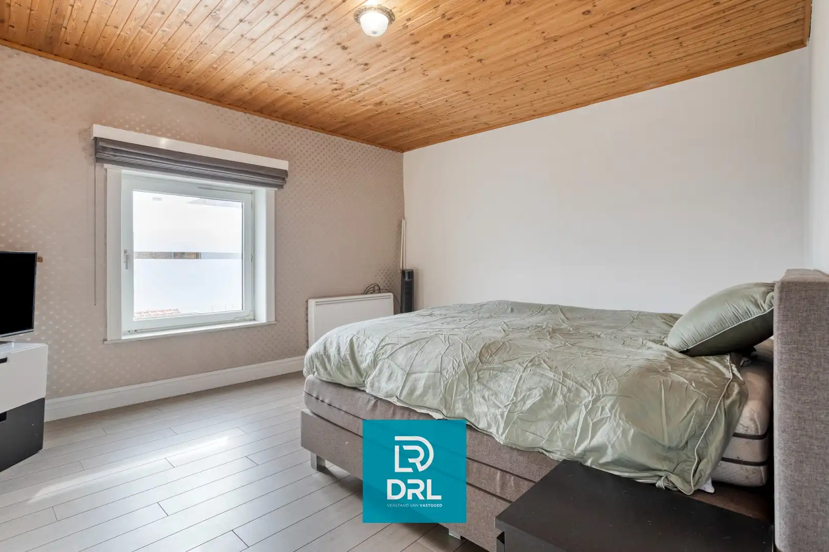 Instapklare rijwoning met slaapkamers, ingerichte zolder en optionele recreatiegrond foto 12