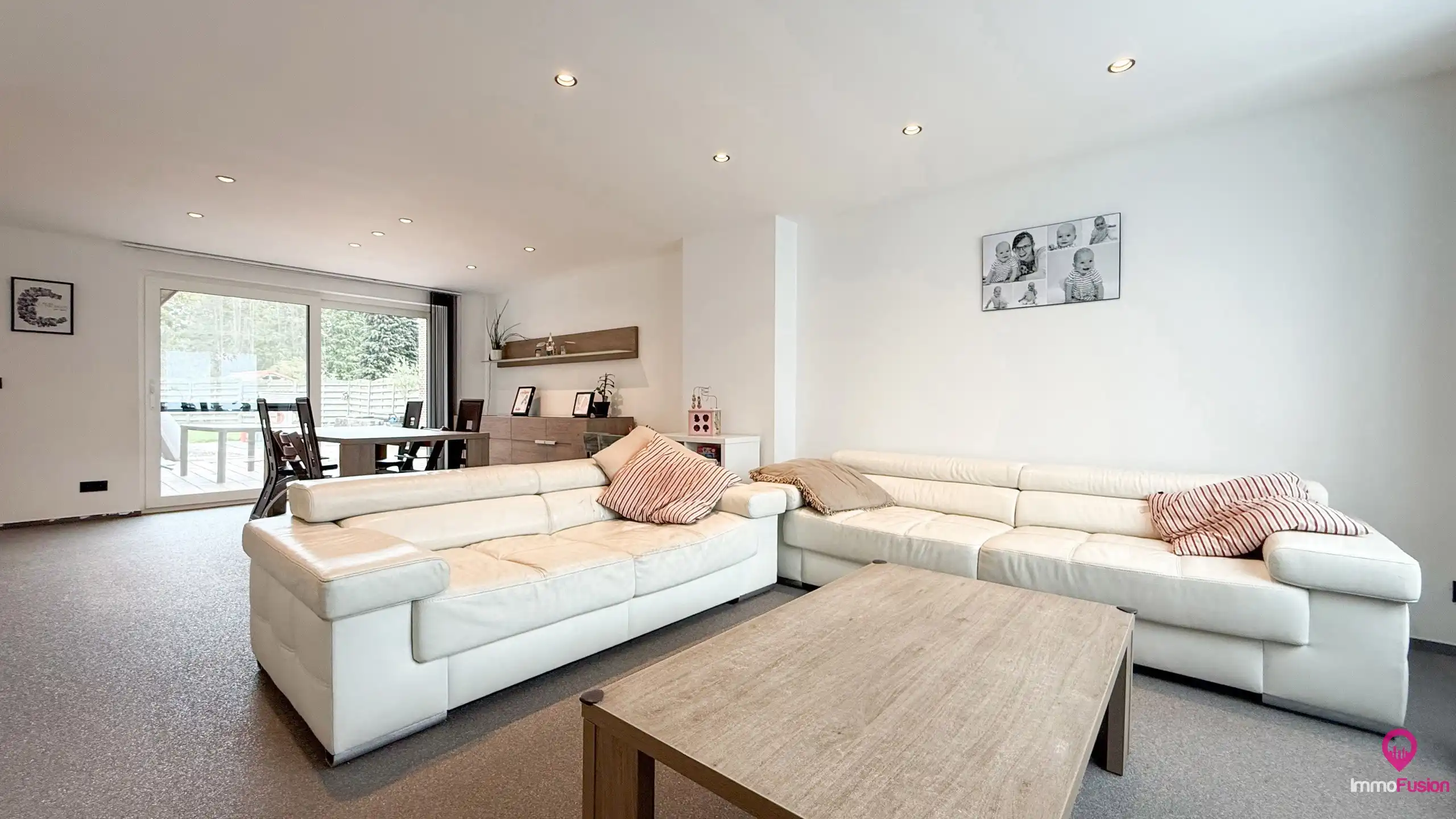 Gerenoveerde woning met veel ruimte en 6 slaapkamers! foto 3