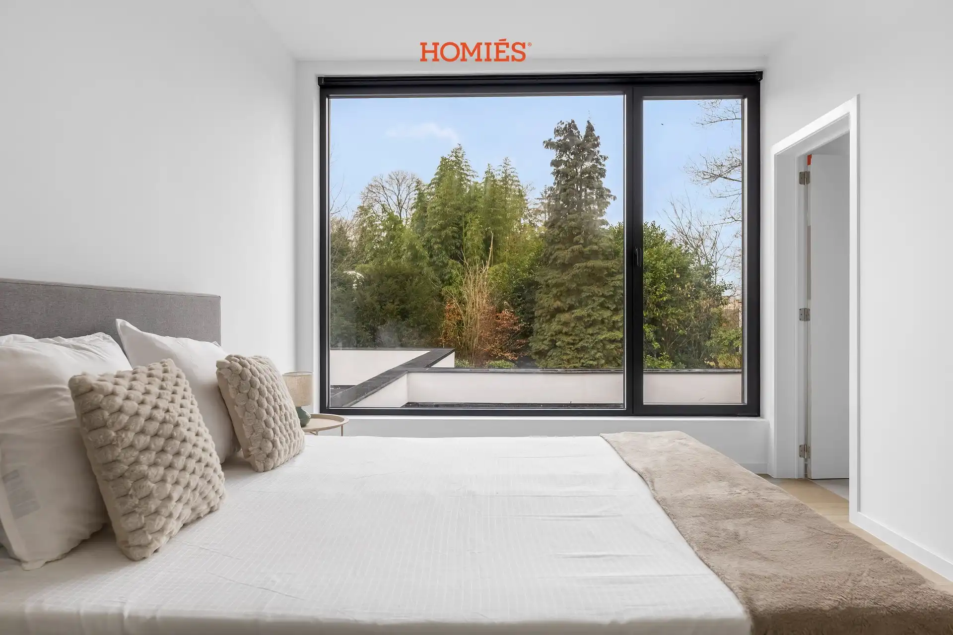 Vernieuwde energiezuinige villa op absolute toplocatie! foto 16