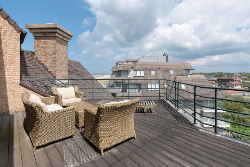 Uitzonderlijk duplex-appartement met 4slpk op toplocatie! foto 17