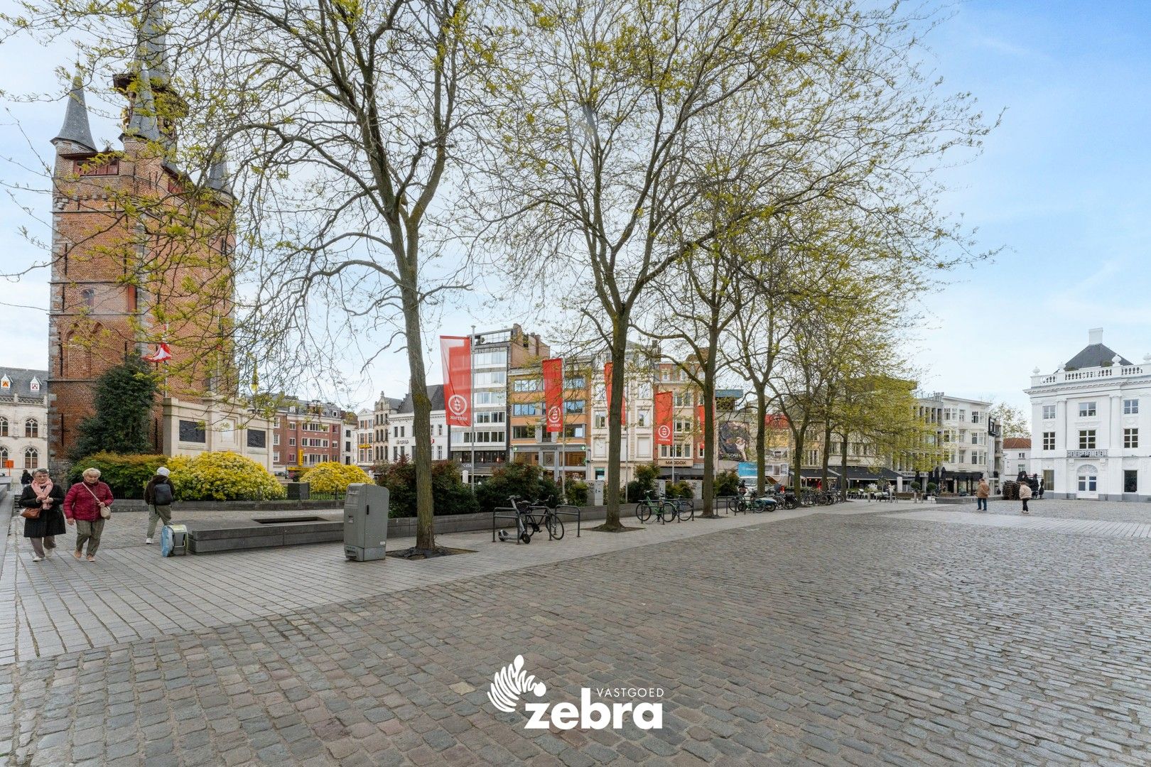 Luxueus appartement met prachtig zicht op De Grote Markt van Kortrijk! foto 21