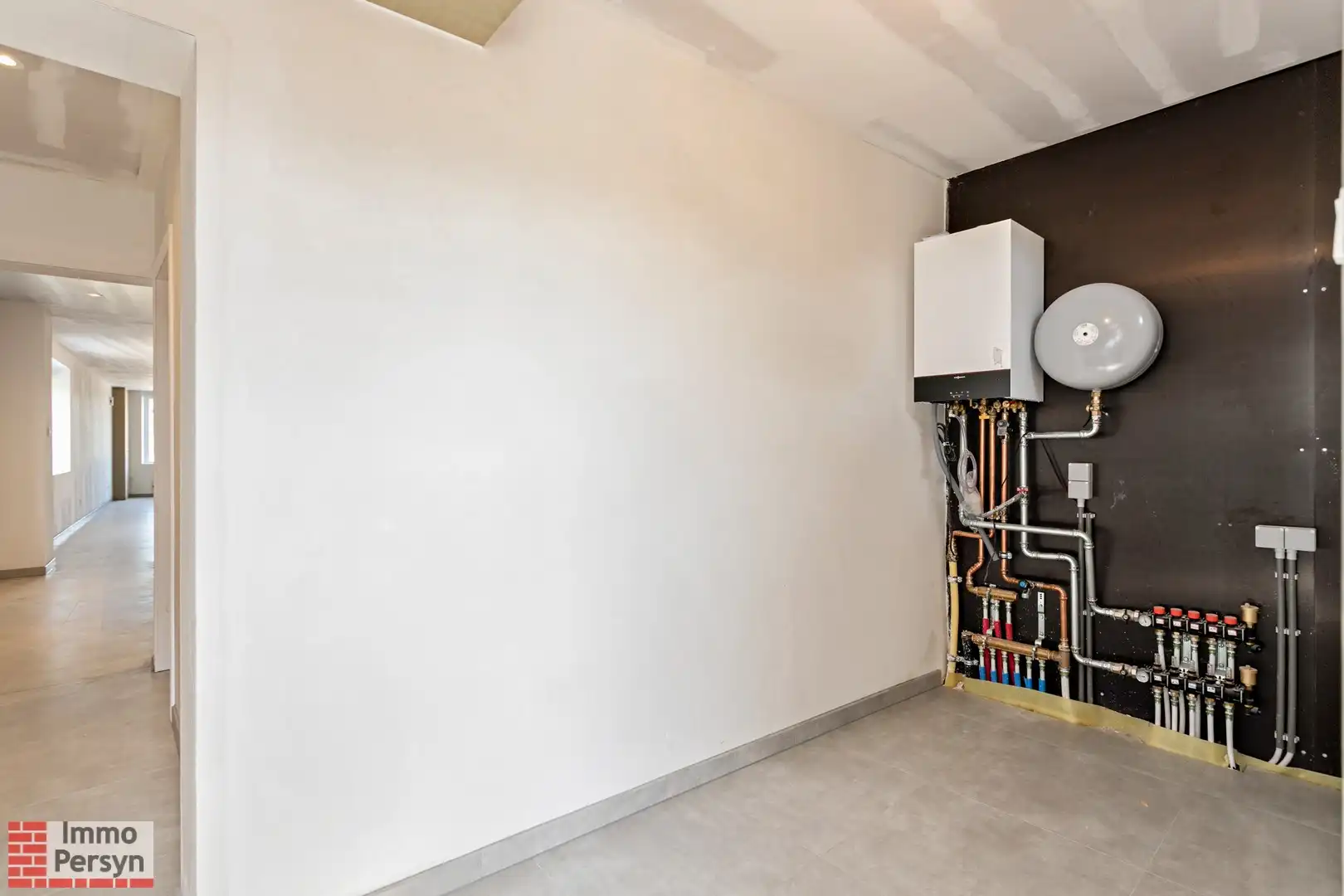 Instapklare halfopen bebouwing met 3 slaapkamers foto 12