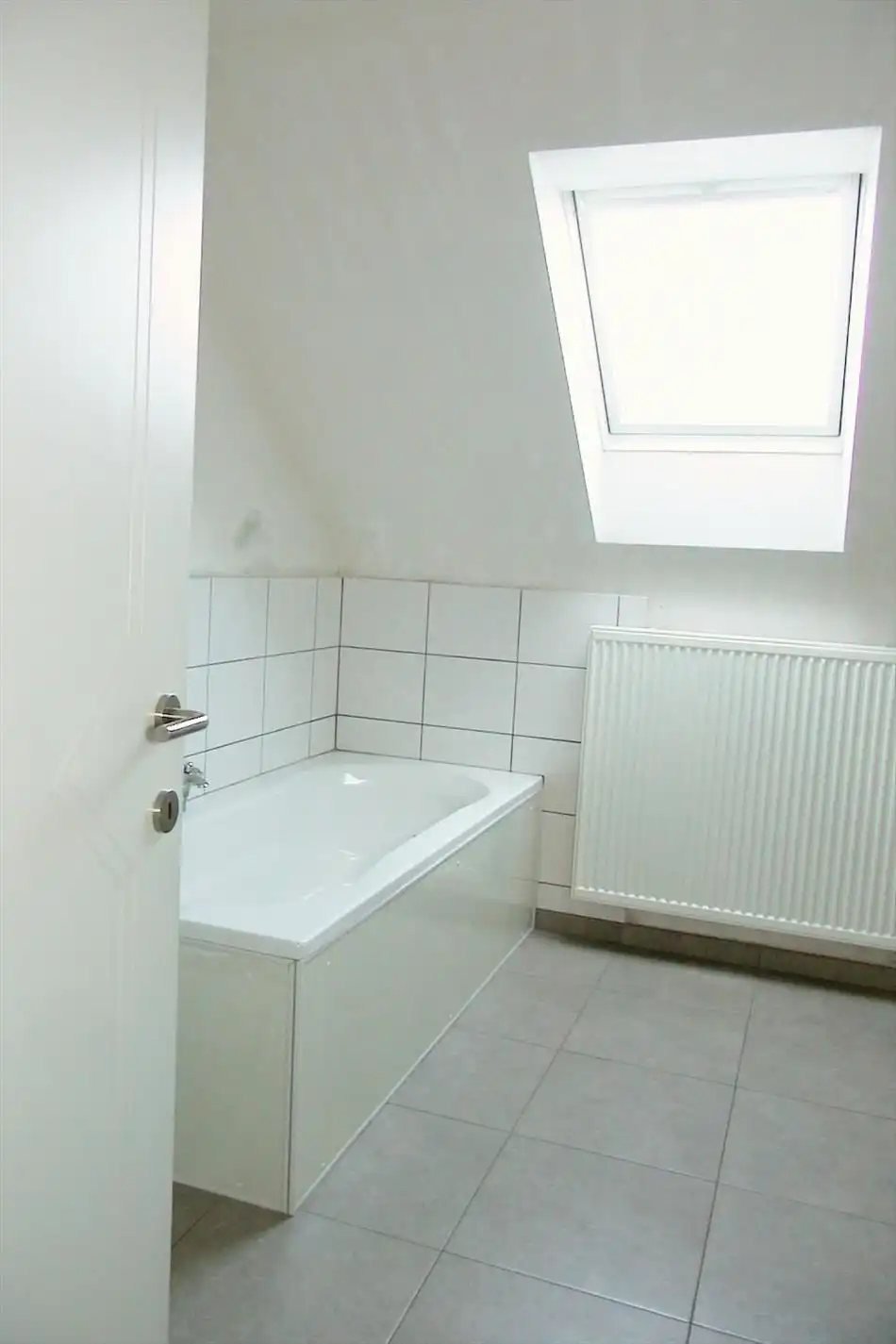 Recente woning met twee slaapkamers foto 10