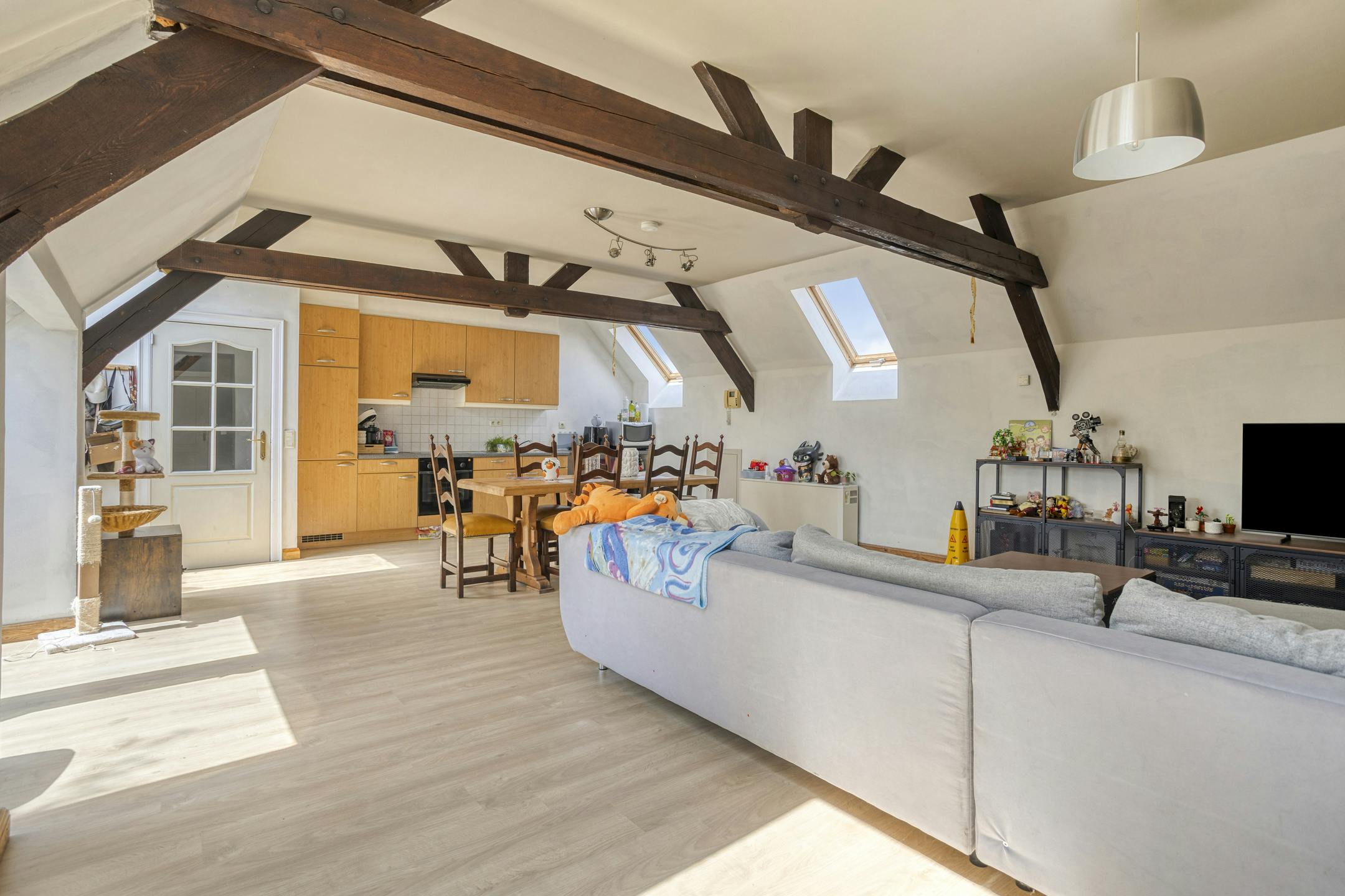Opbrengsteigendom: - woning - 3 appartementen - studio - tuin foto 27