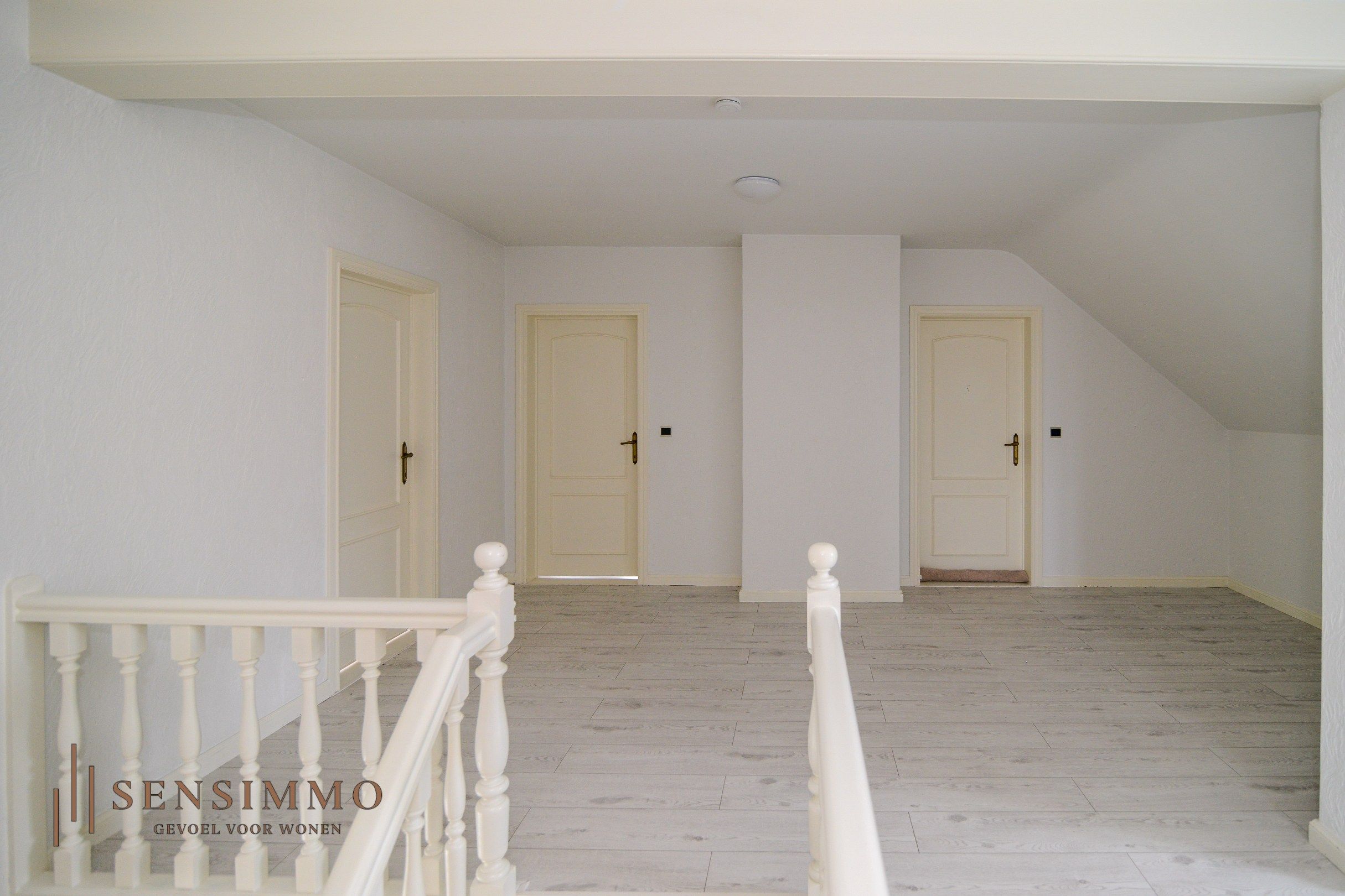 Ruime en energiezuinige woning met 4 slaapkamers op mooi perceel  foto 15