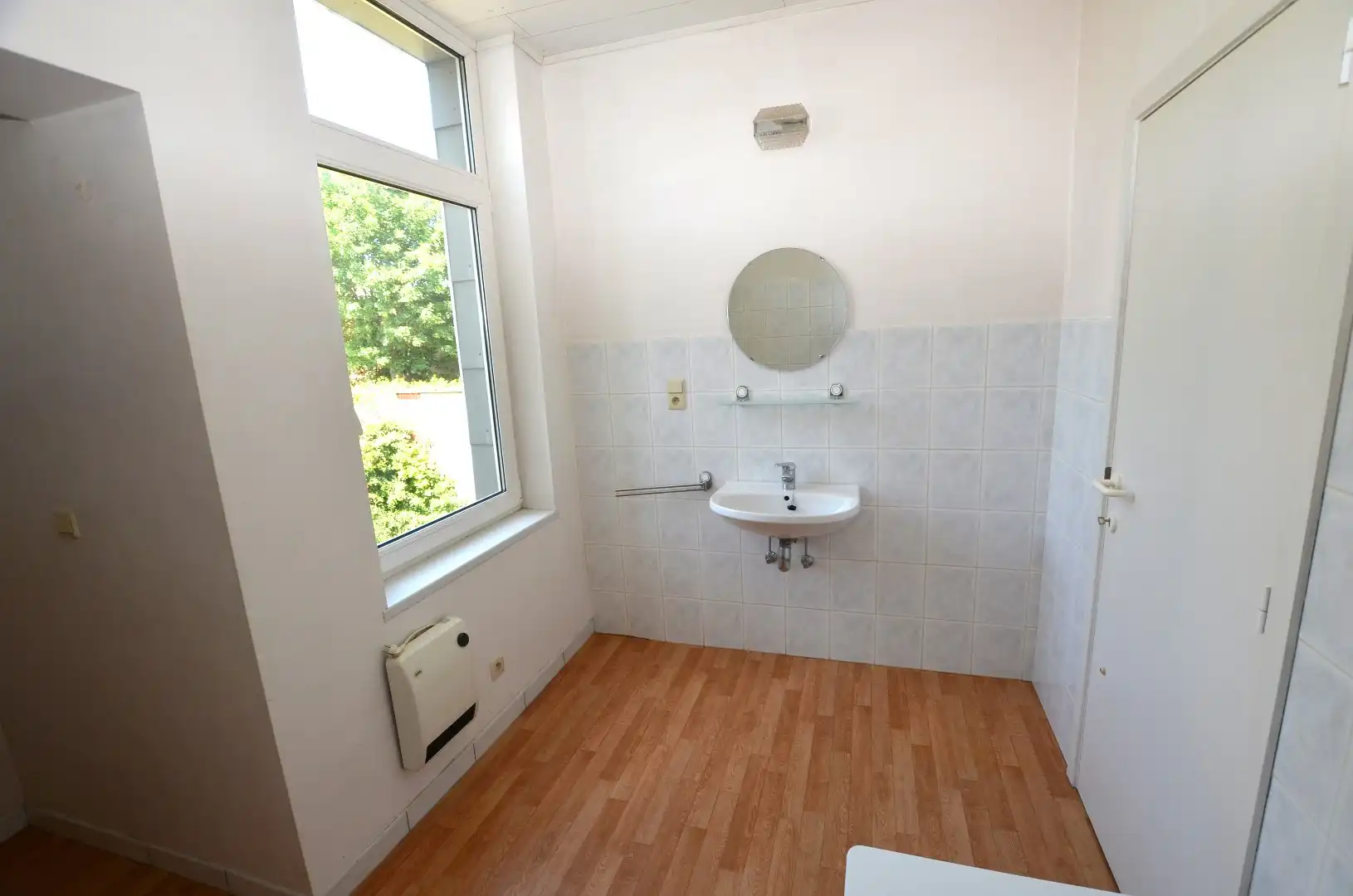 Rustig gelegen appartement (1ste verdiep) foto 6