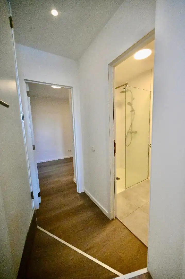 MODERN DAKAPPARTEMENT OP BOOGSCHEUT STRAND EN SHOPPING BLANKENBERGE foto 5