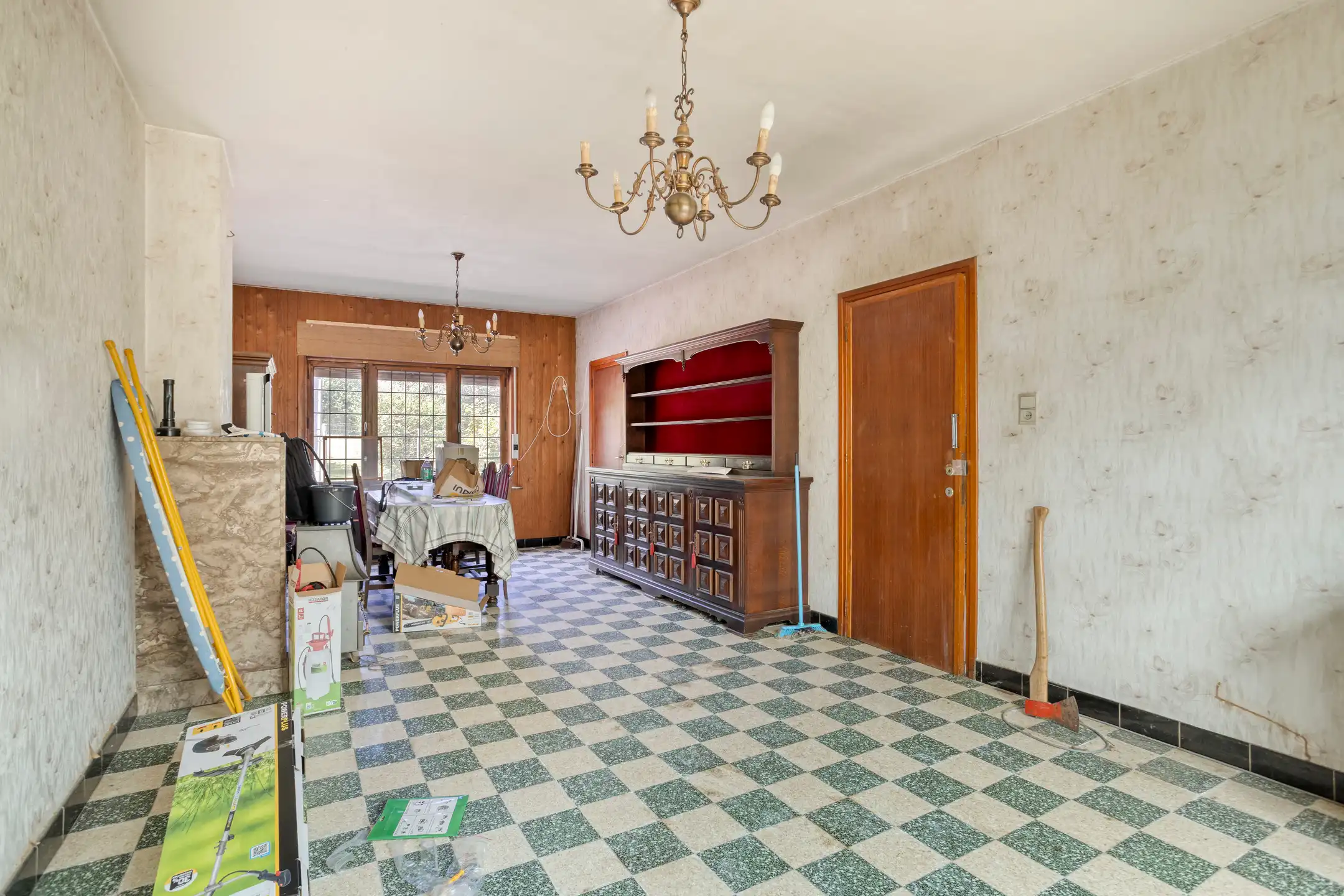 Te renoveren woning met veel potentieel op een toplocatie! foto 4