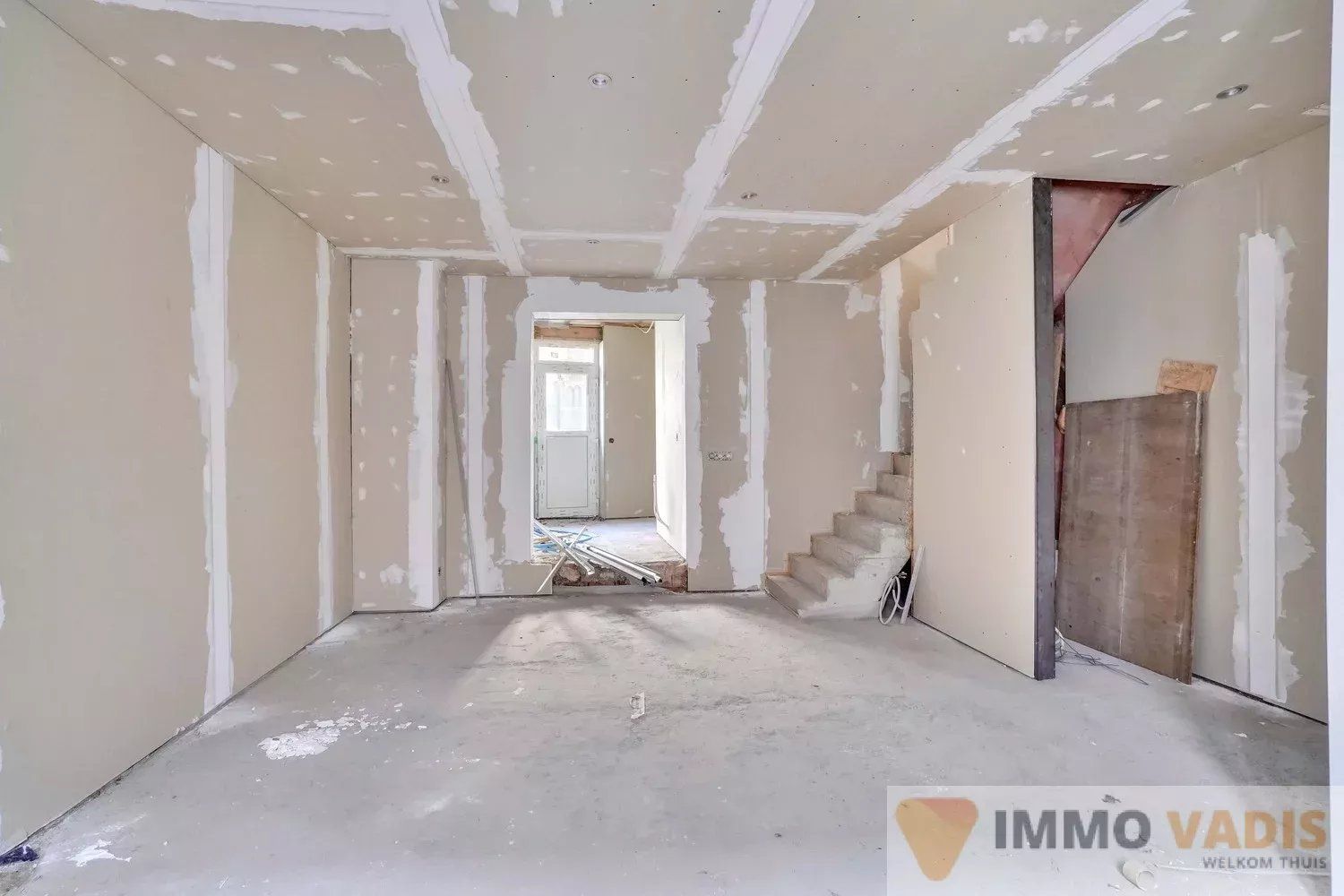 Gerenoveerde casco rijwoning in het hart van Tongeren foto 7