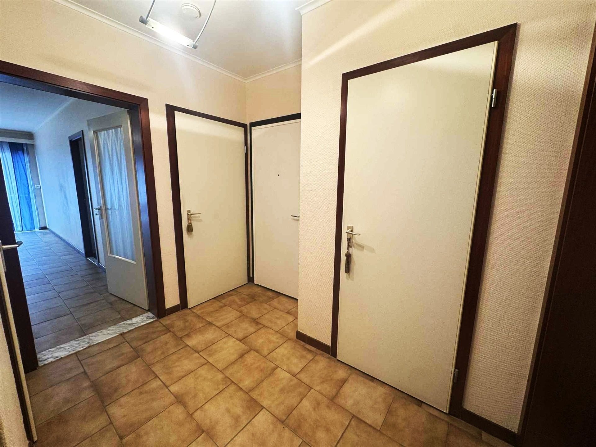 Prachtig appartement met 2 slaapkamers te huur te SINT-AGATHA-BERCHEM. foto 6