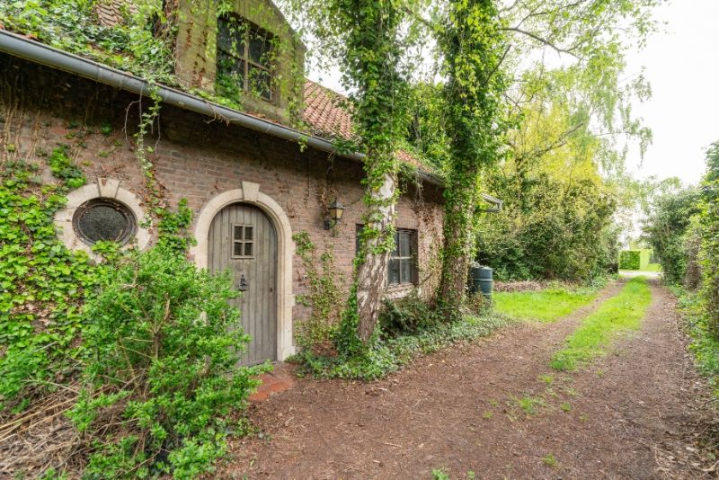 Prachtige ligging ! Eigendom op 2563m² grondopp - 27m straatbreedte !!! foto 18