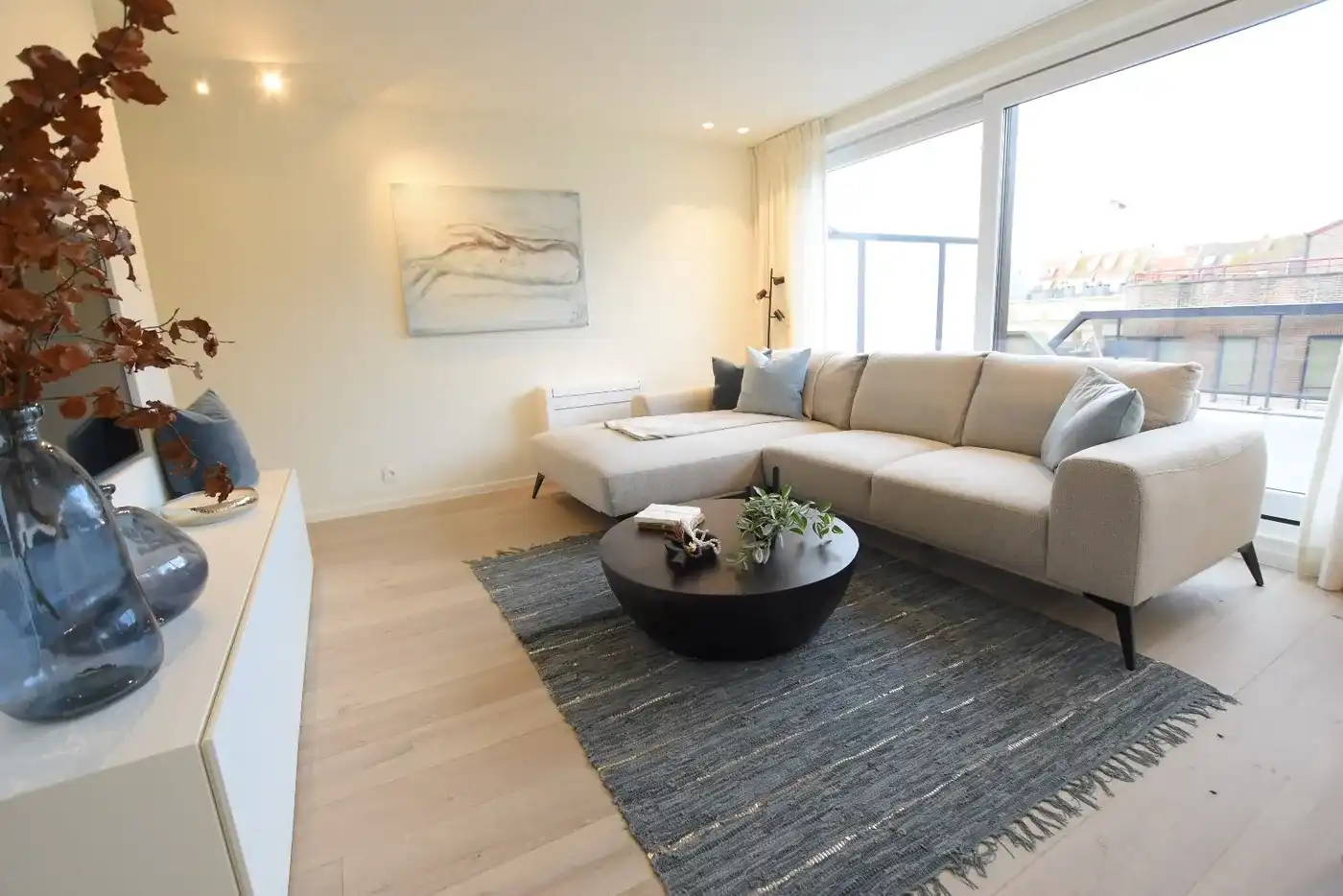 Schitterend gerenoveerd penthouse met een zonneterras en een prachtig zijdelings zeezicht  foto 2