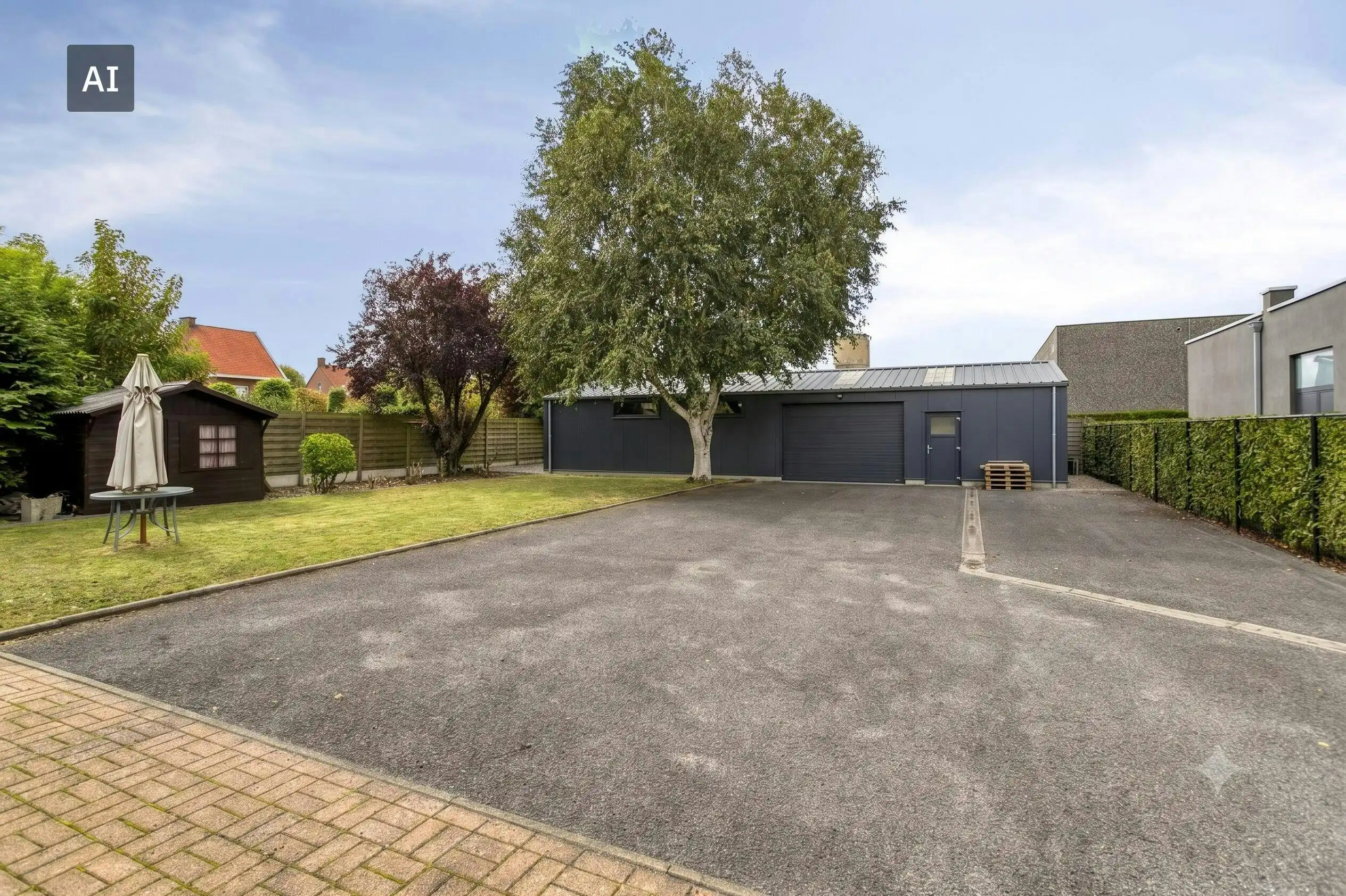Woning met mogelijkheid tot magazijn te koop in Kuurne! foto 2