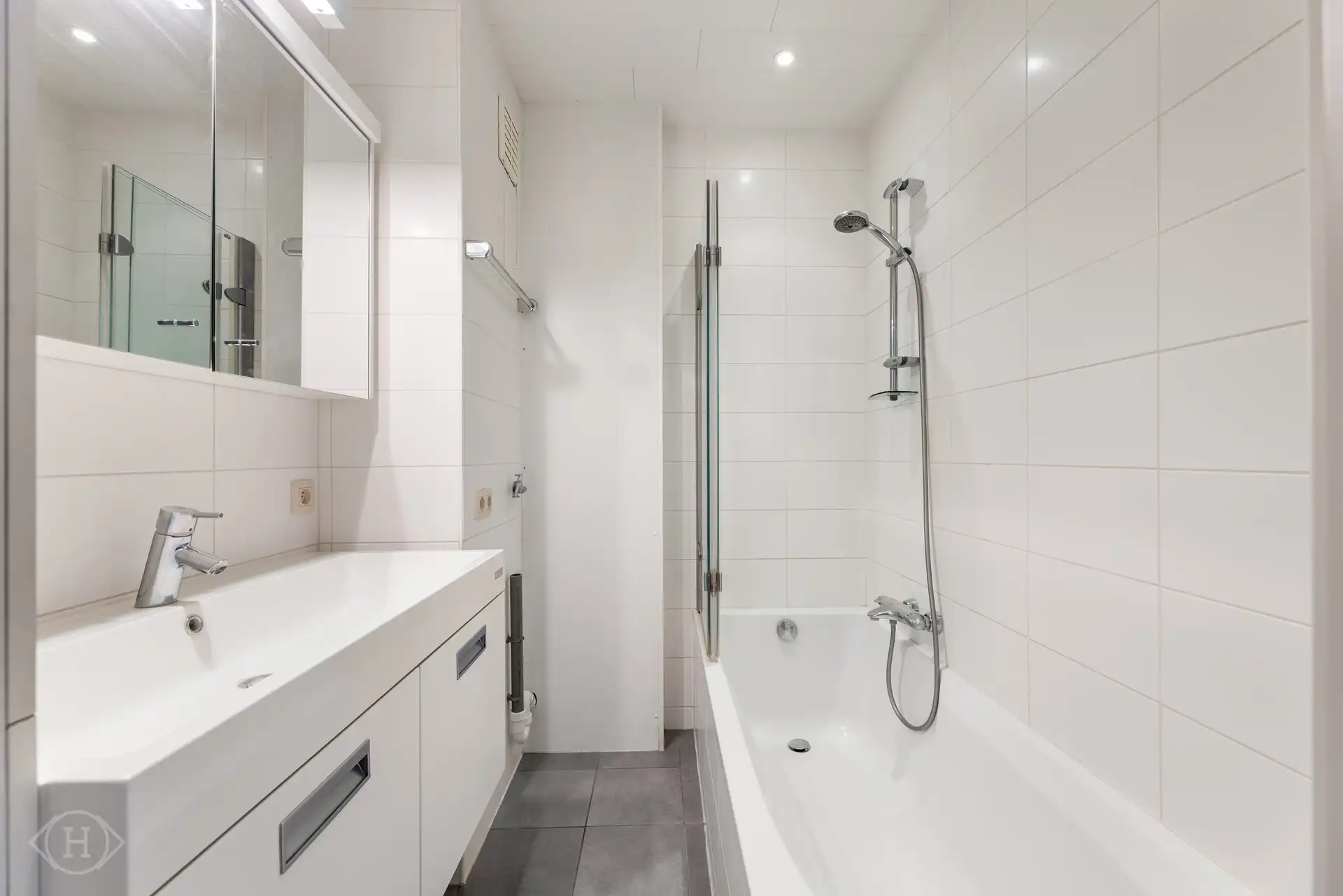 2-slaapkamerappartement met 2 terrassen op gunstige locatie foto 7