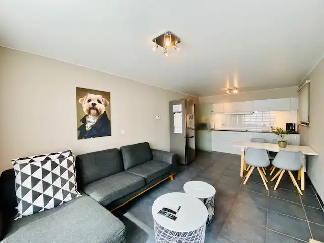 GELIJKVLOERSAPPARTEMENT MET 1 SLAAPKAMER EN KOER foto 4