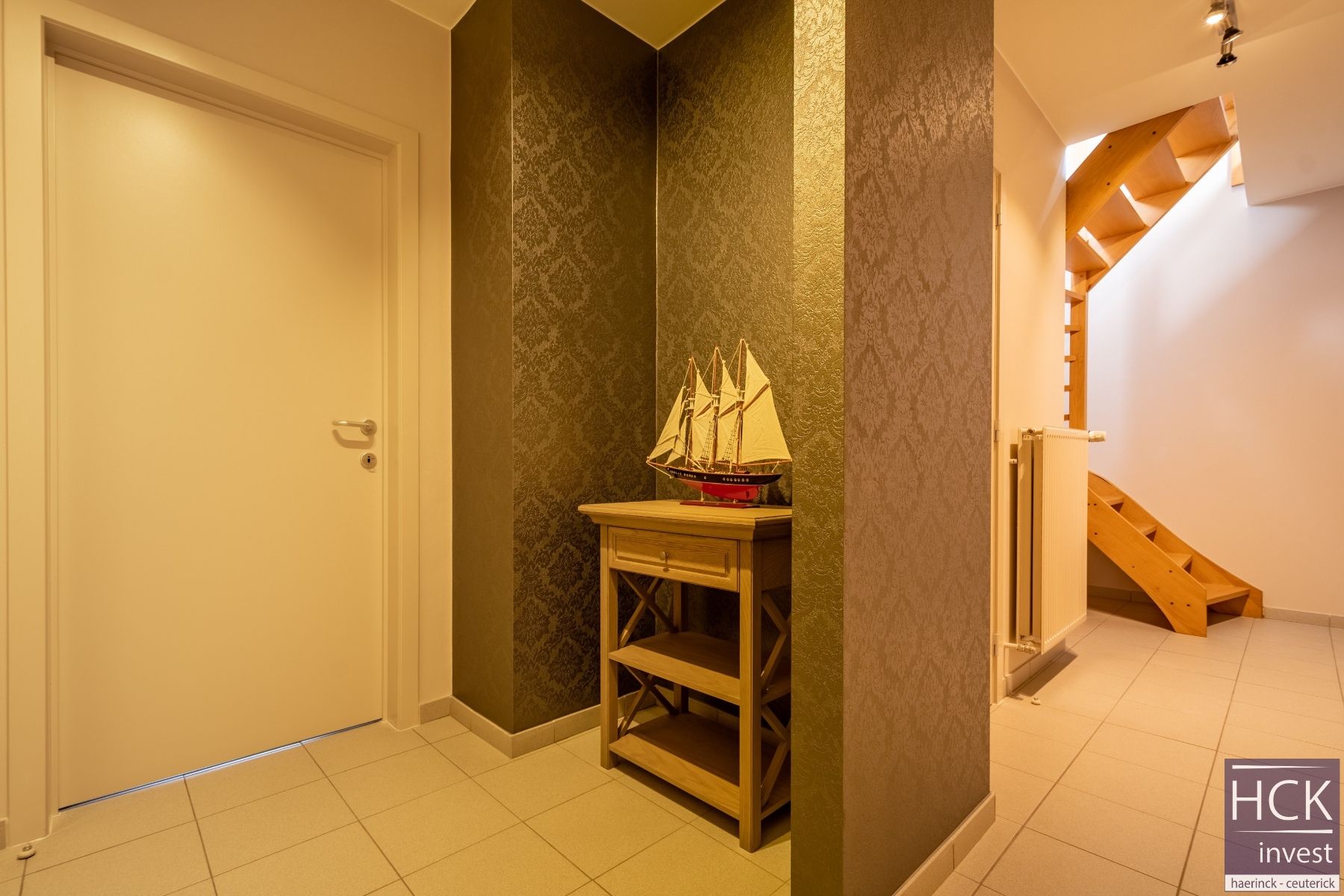 NAZARETH - Luxueus appartement van 138m² met 3 slpk én autostaanplaats !! foto 12
