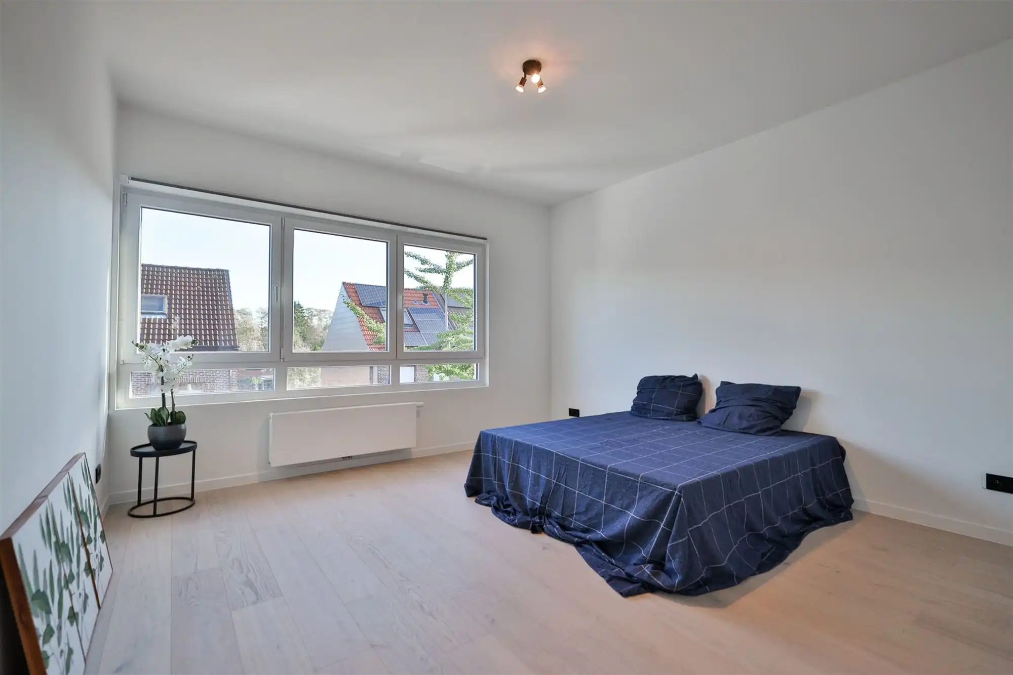 knap vernieuwd 3-slpkamer duplex appartement mét grote tuin foto 11