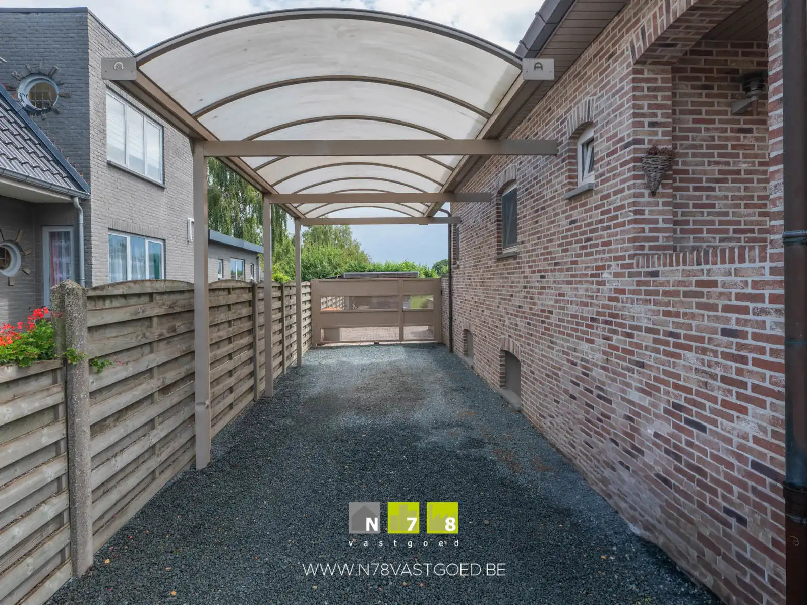 Huis te koop foto 22