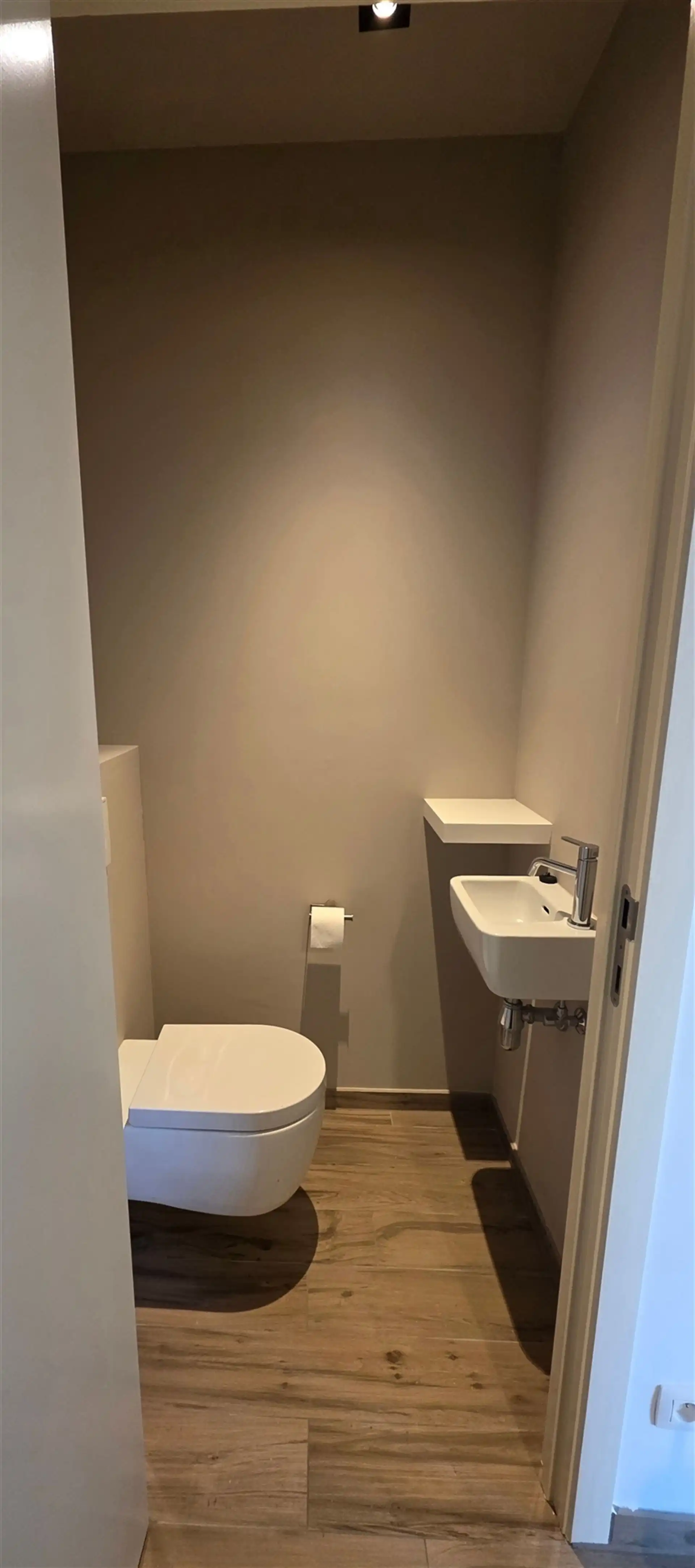 Lichtrijk appartement met zonnig terras! foto 14