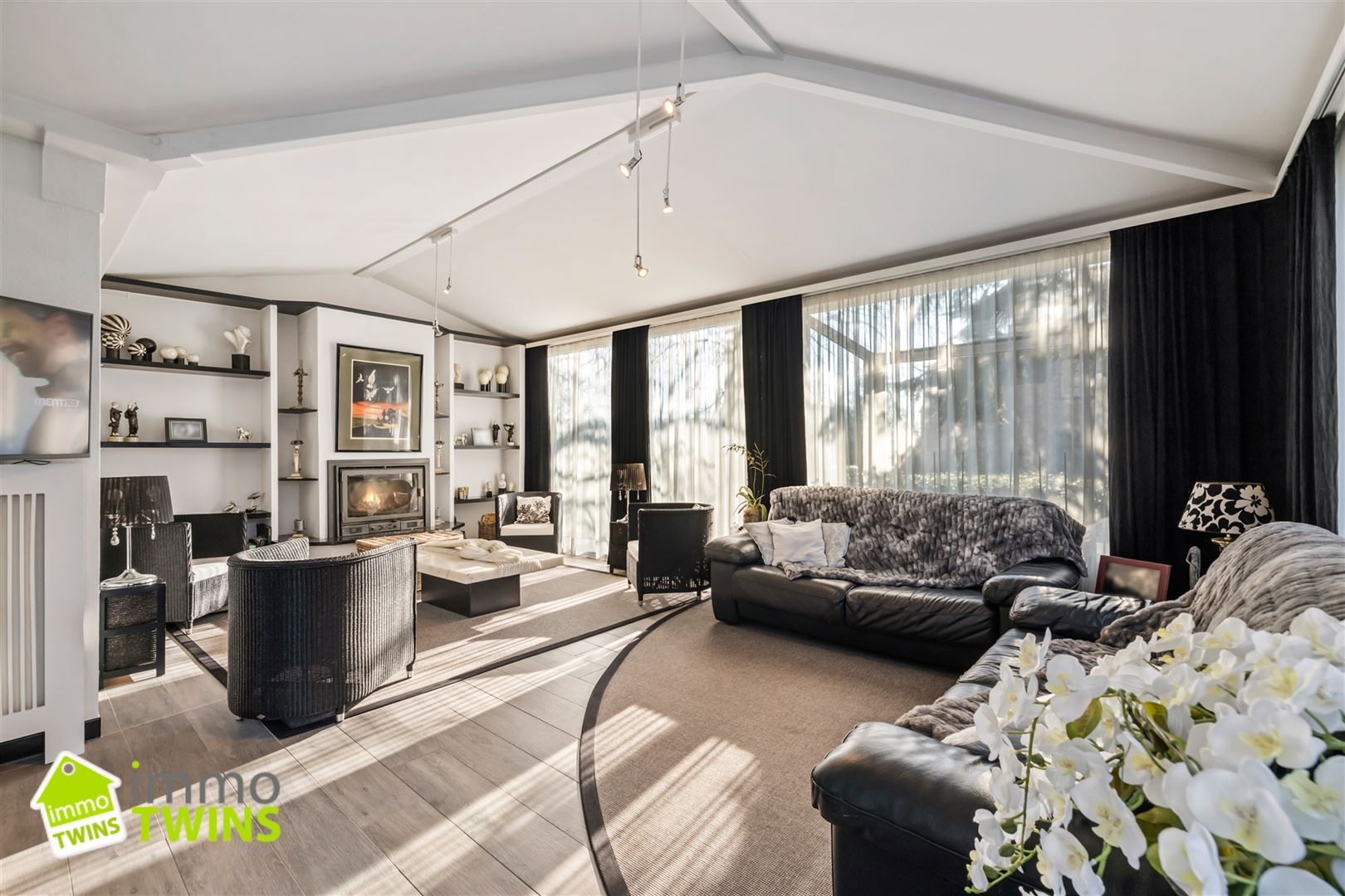 Imposant Landhuis op een Perceel van 6607m² te Grembergen foto 12