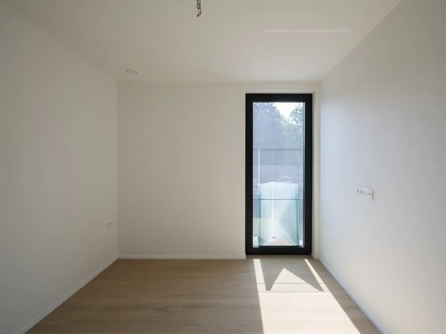 Lichtrijk, kwalitatief afgewerkt appartement in Sint-Denijs-Westrem foto 8