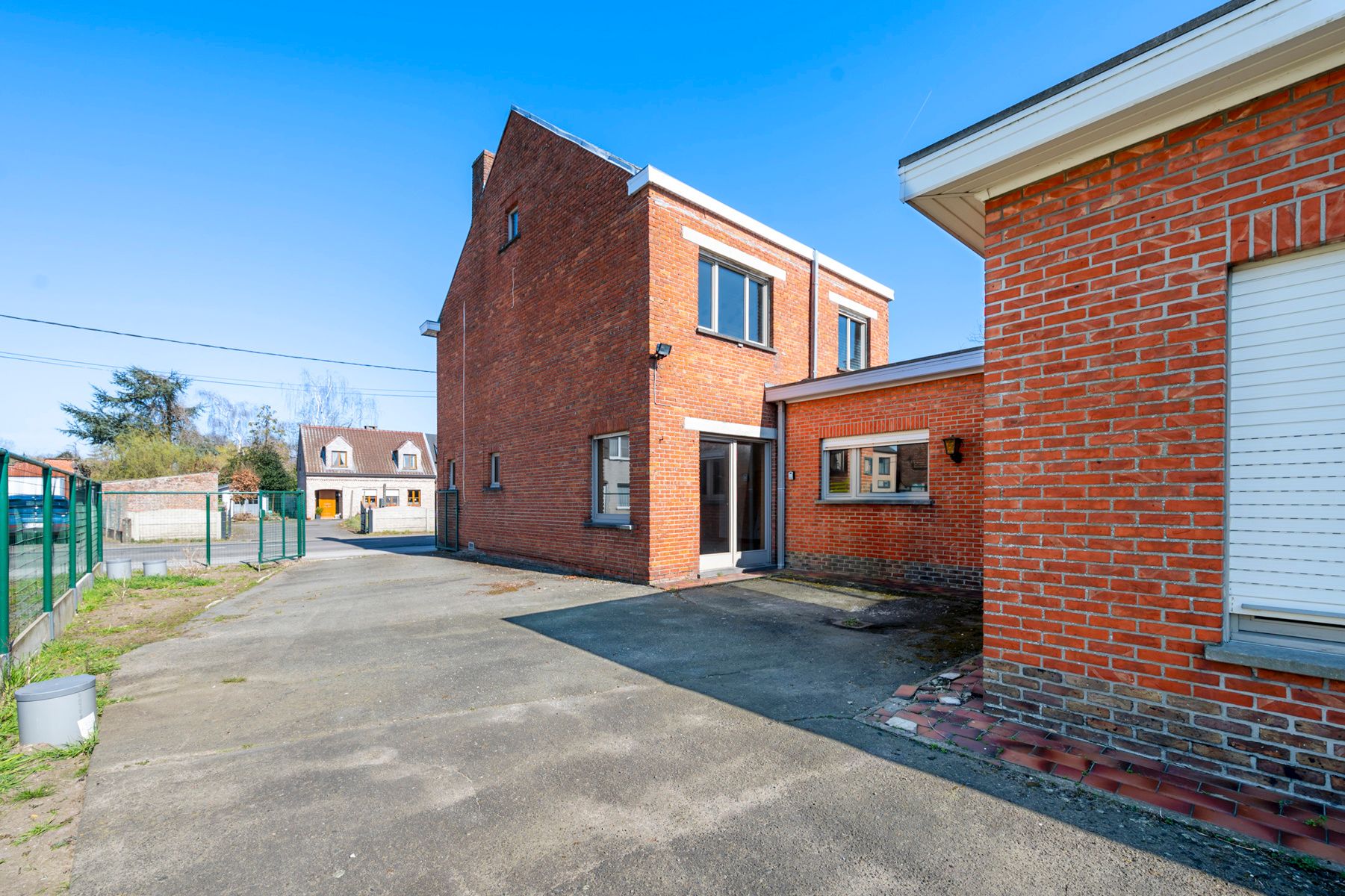 Zeer ruime woning met diverse mogelijkheden foto 18