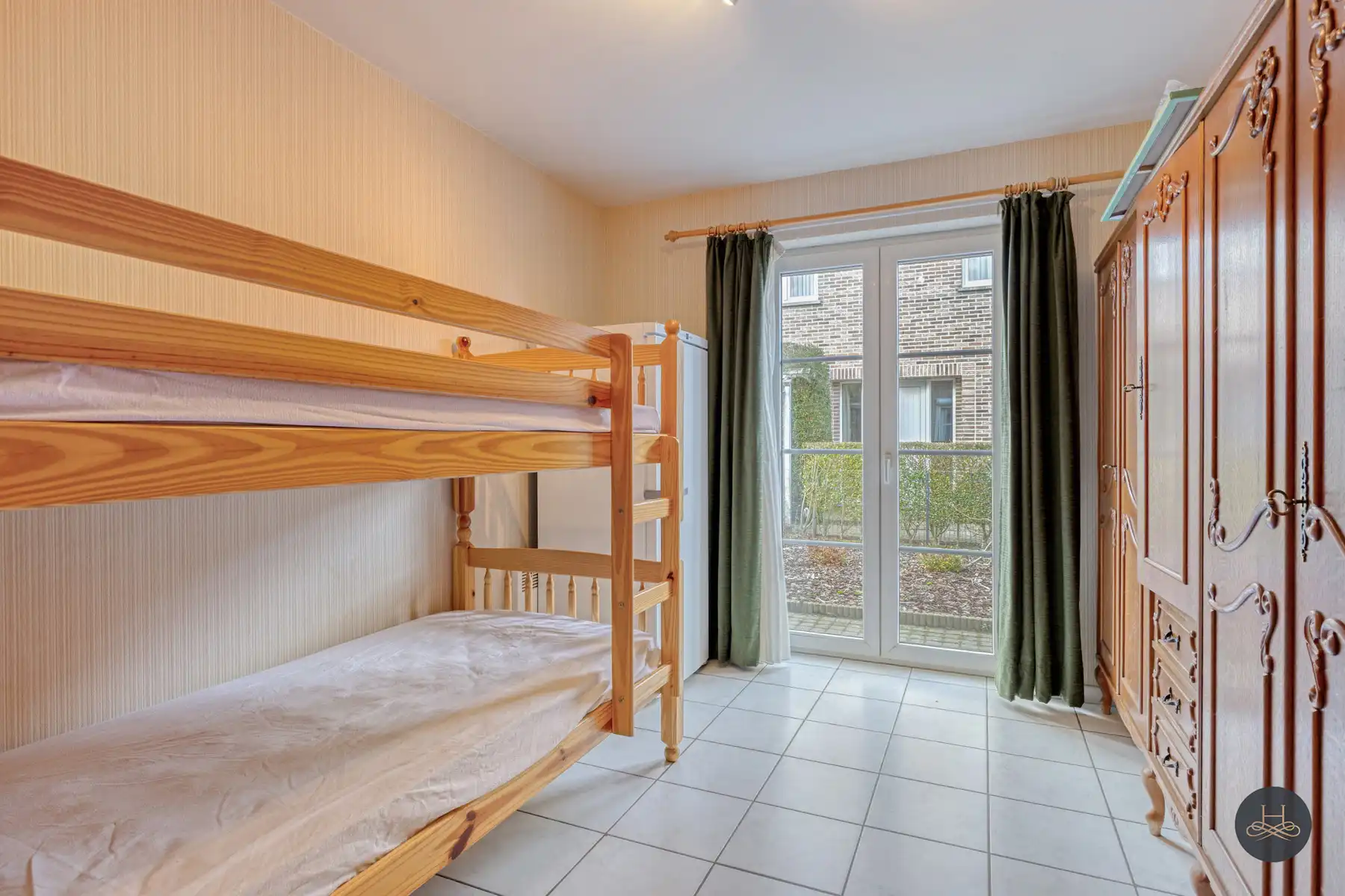 Ruime, open woning op prachtig perceel in rustige straat foto 16