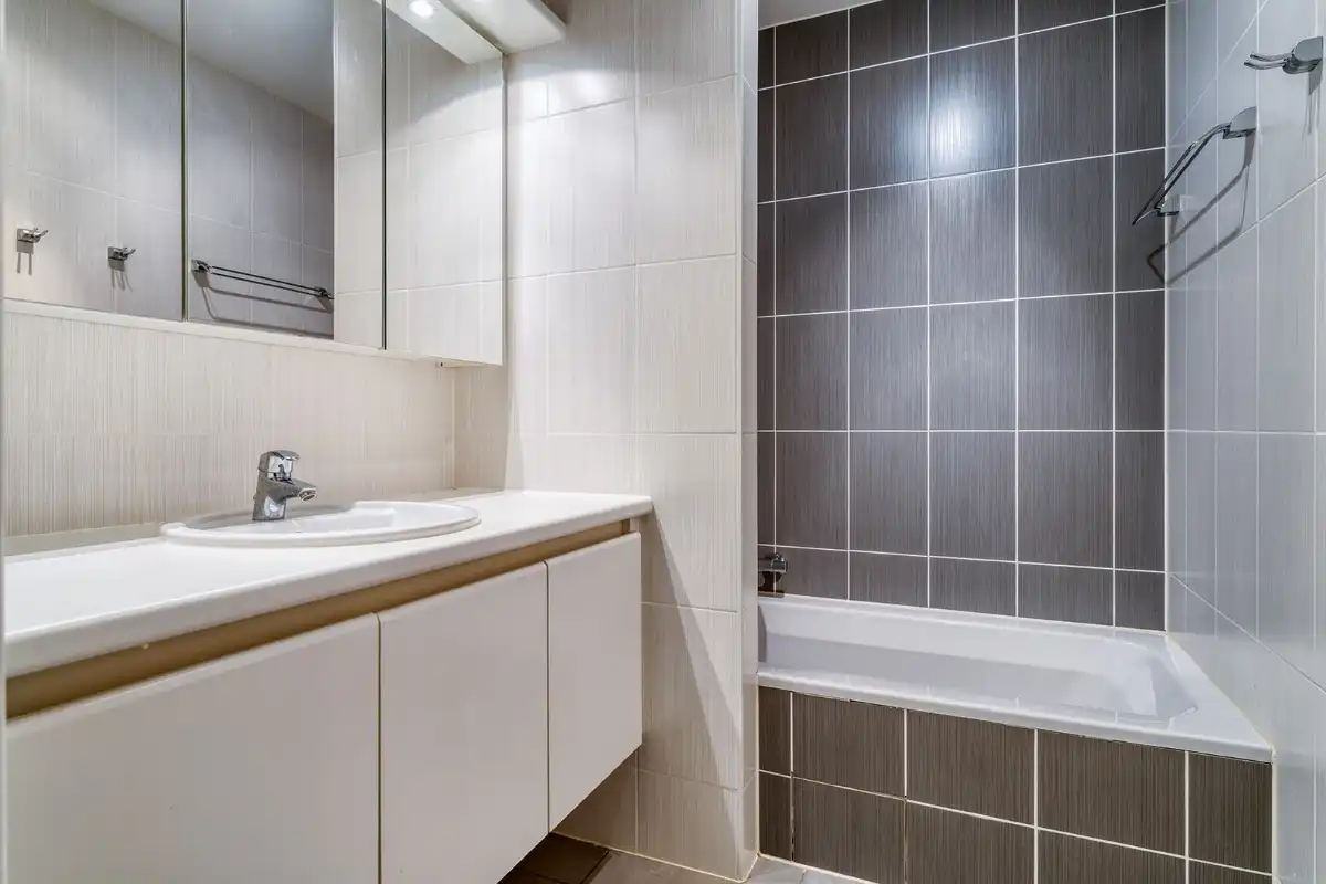 Prachtig appartement met uniek zicht op de haven en het Leopoldpark foto 9