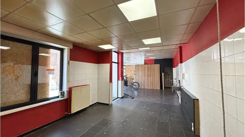 Handelspand te huur in Sint-Pieters Brugge foto 5