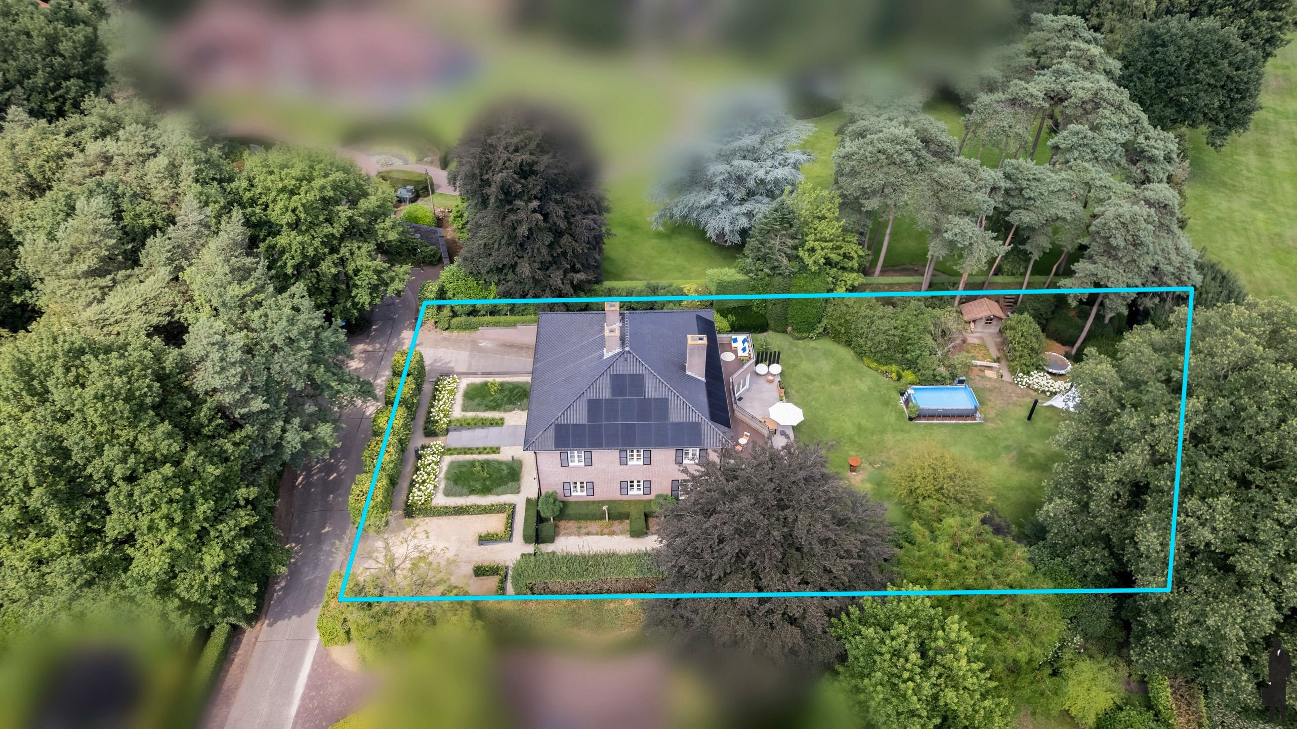 In de residentiële villawijk, De Meersebergen nabij Breda klassieke herenhuis op ca. 2135 m² met uitzicht op "Markdal". foto 69