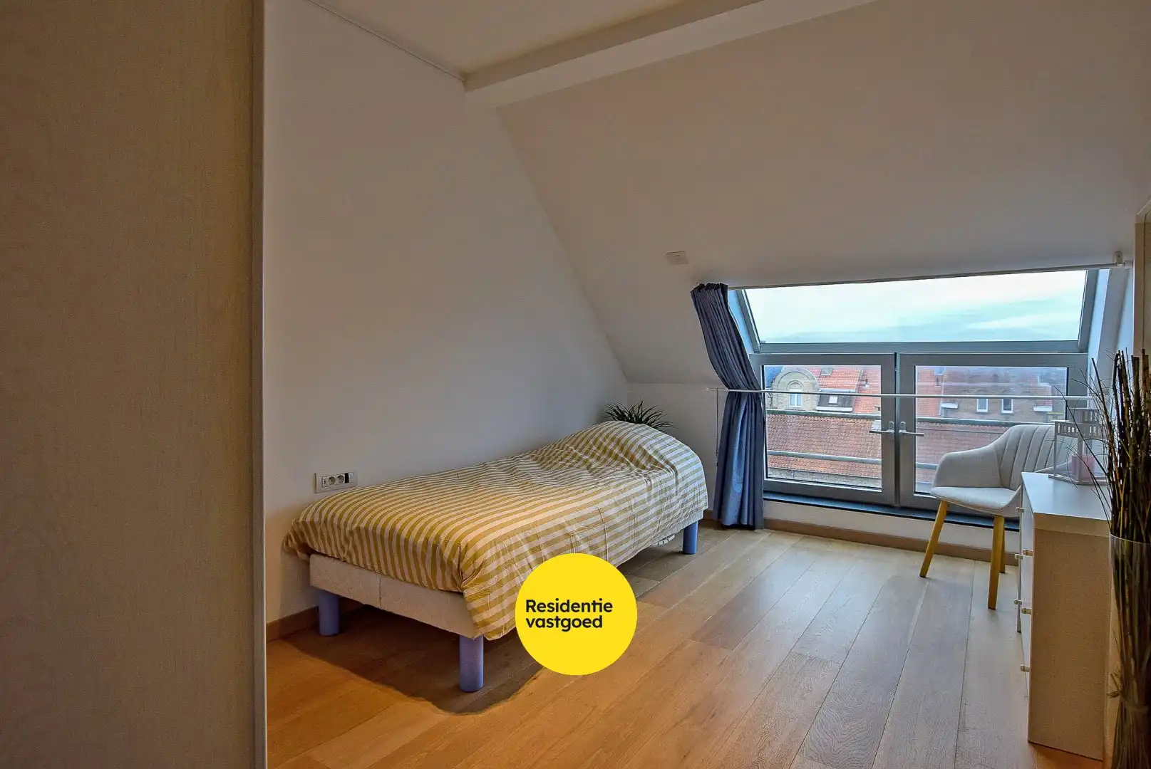 Prachtig 1-slaapkamerappartement (assistentiewoning) in Residentie Clarenhof, uniek wonen in hartje Nieuwpoort.  foto 9