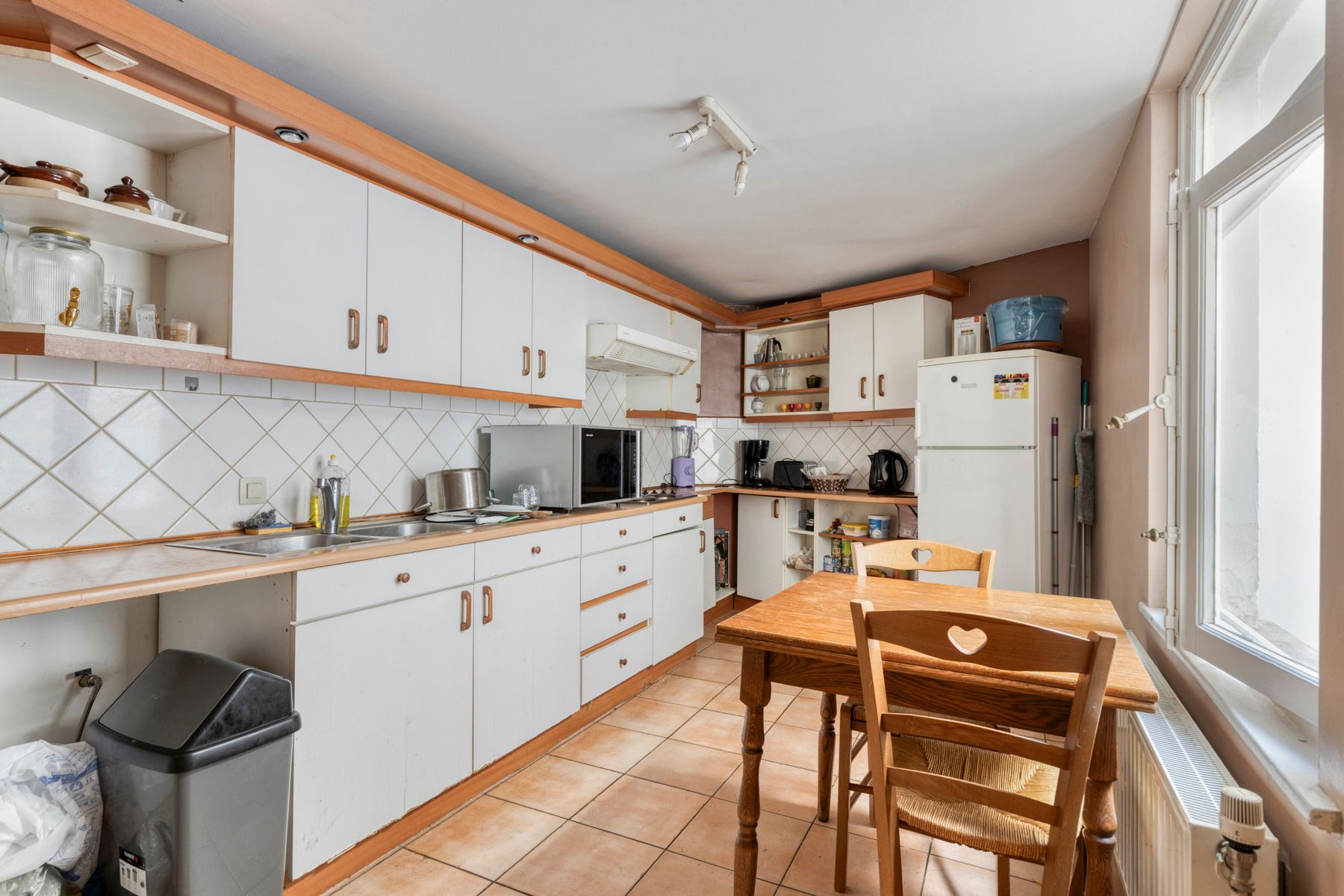 Schitterend gelegen herenwoning met veel karakter foto 11