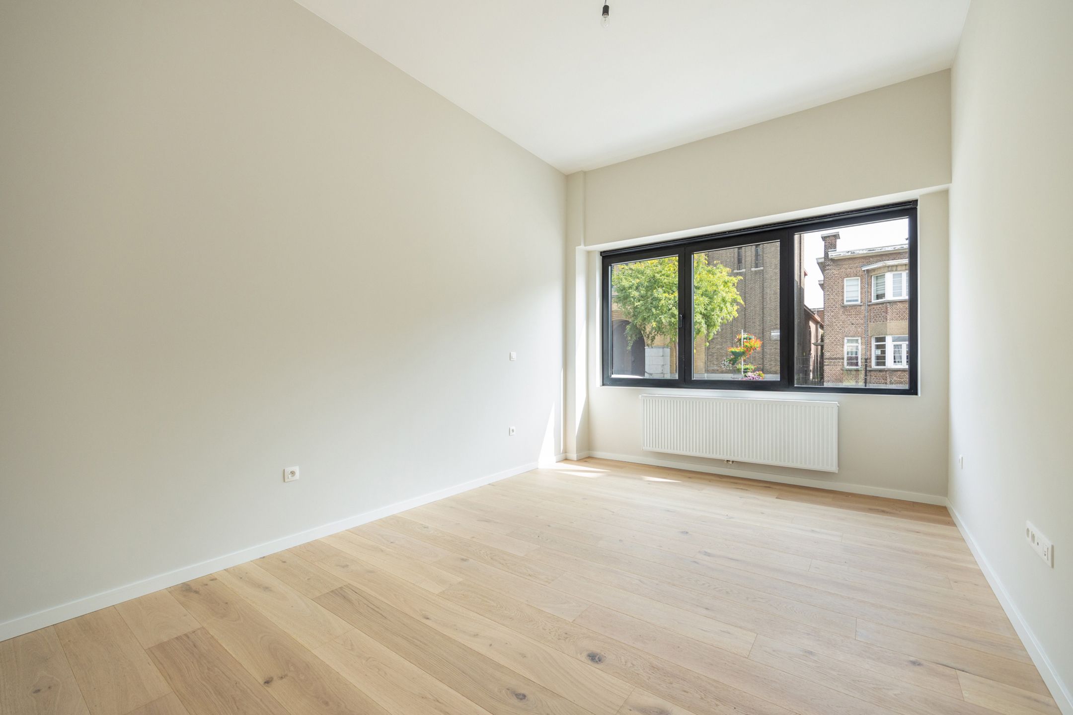 ANTWERPEN-BERCHEM - Eenkamerappartement met zuidgerichte tuin foto 6