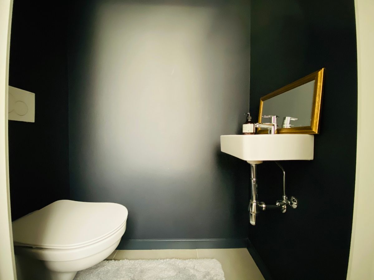 Super design Flat 95 m2 met gesloten garagebox en kelder foto 30