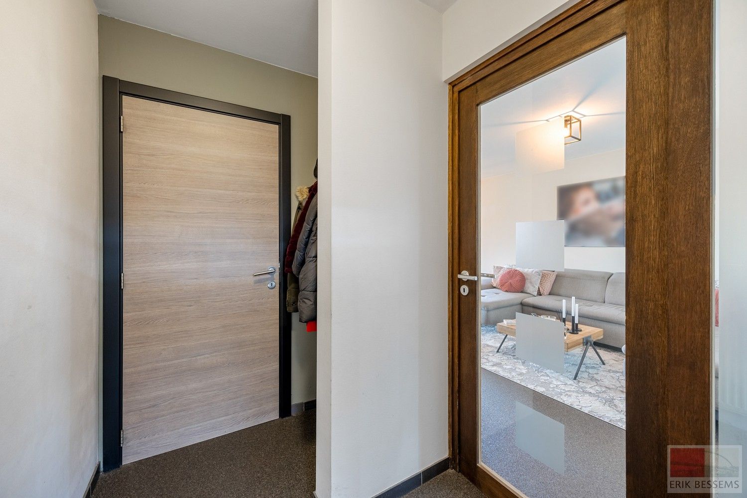 Instapklare woning in een rustige woonwijk te Zichen-Zussen-Bolder (Riemst). foto 6