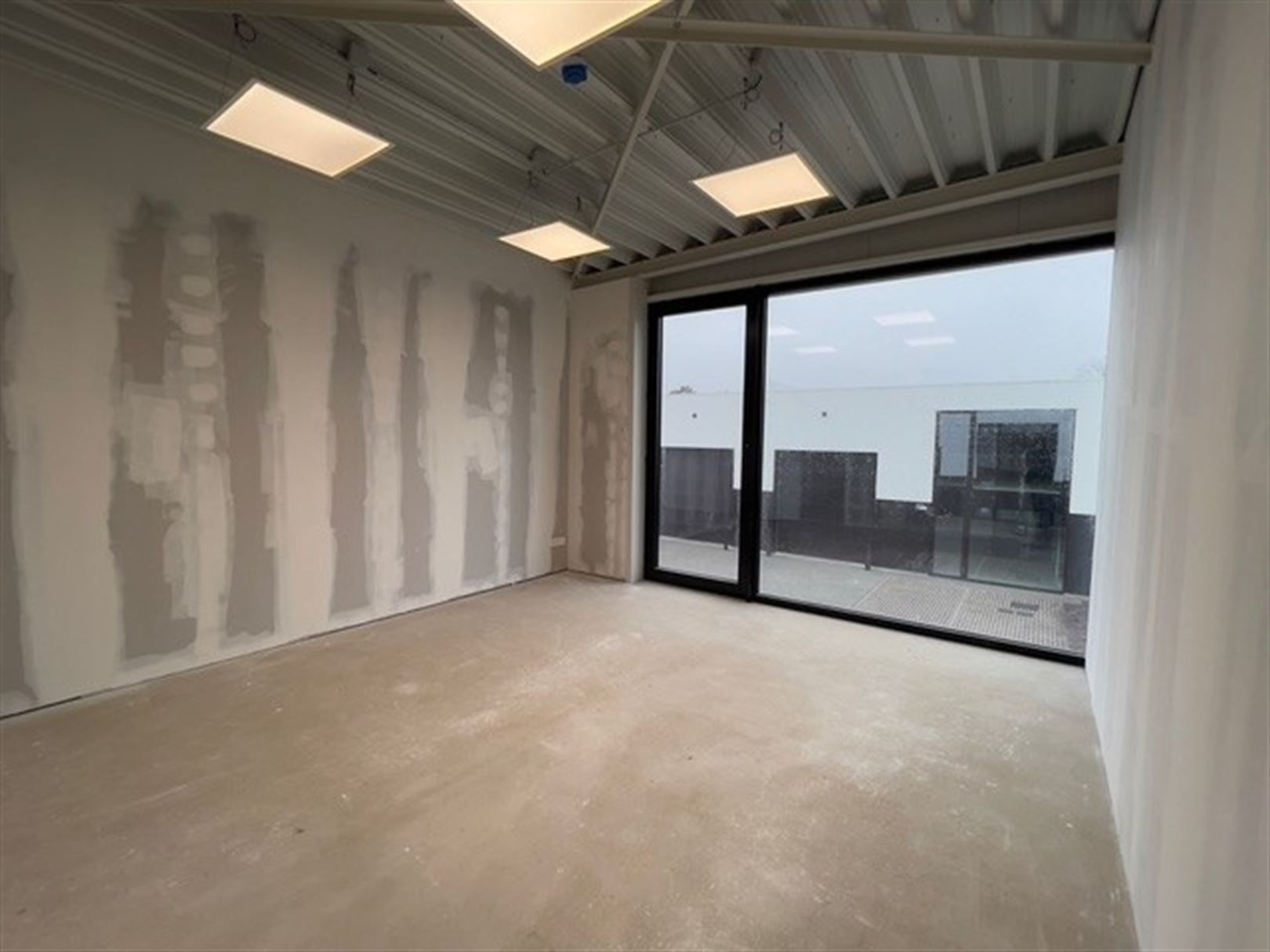 Te Huur Nieuwbouw KMO unit te Merksplas foto 11