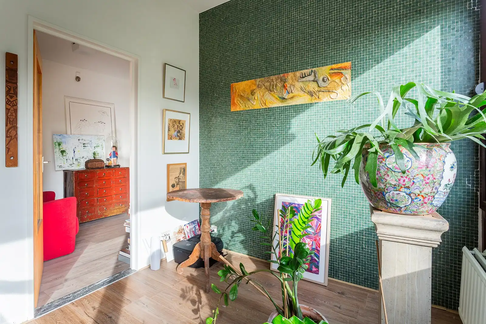 Uniek hoekappartement met 2 slaapkamers en authentieke jaren-60-elementen foto 7