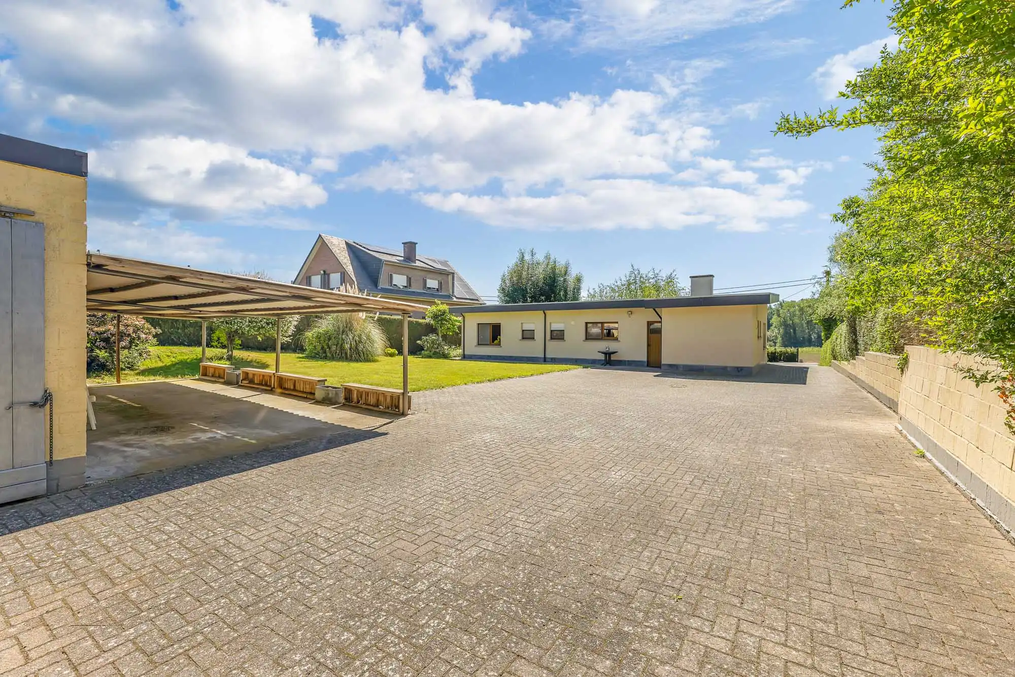 Bungalow op 23a25ca te Roosdaal foto 2