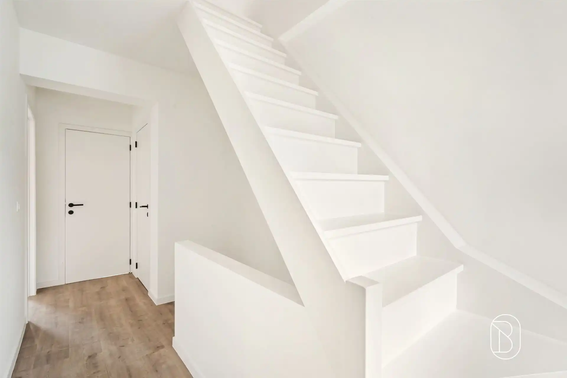 Prachtig gerenoveerde woning met tuin! foto 17
