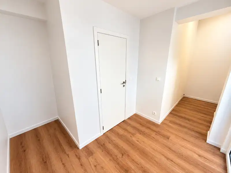 --- NIEUW --- Mooi duplex-appartement met 2 slaapkamers en zeer groot dakterras. foto 19