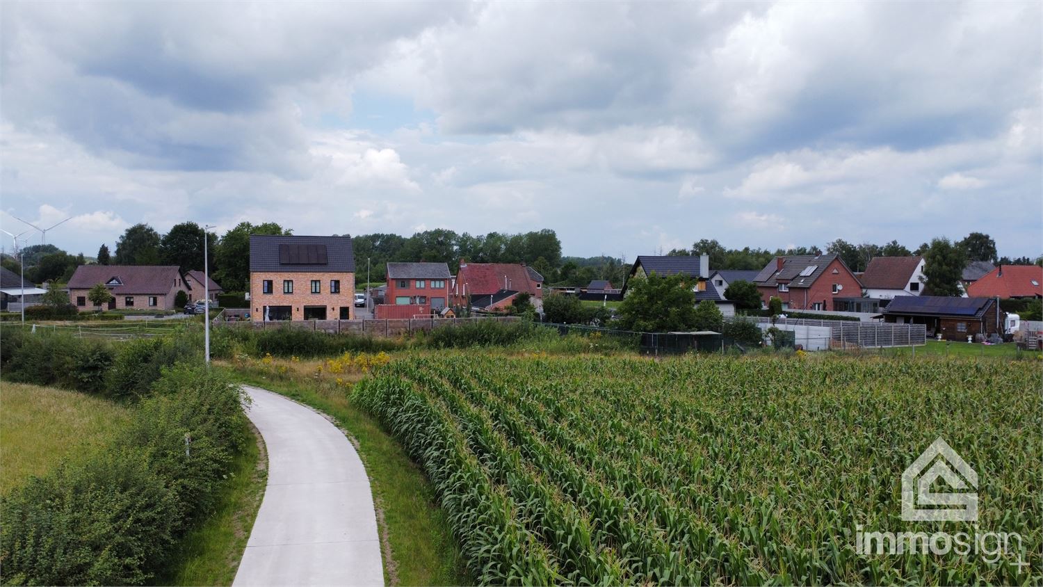 Unieke bouwkavel van 32a26ca met achterliggend weiland te Grote Heide foto 3