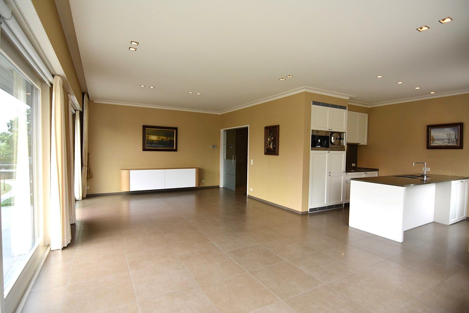 Luxe hoekappartement aan stadspark foto 5