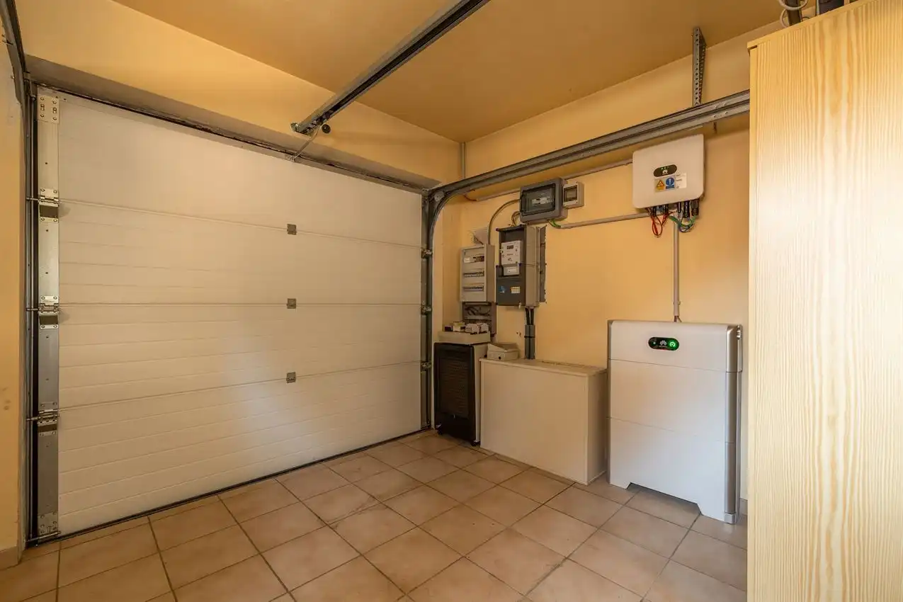 Gelijkvloerse woning EPC B met inpandige garage en gezellige tuin foto 14