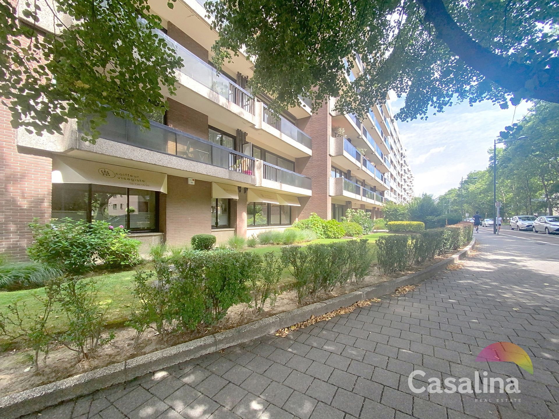 Appartement 2 slpks met terras aan de voor- en achterzijde foto {{pictureIndex}}