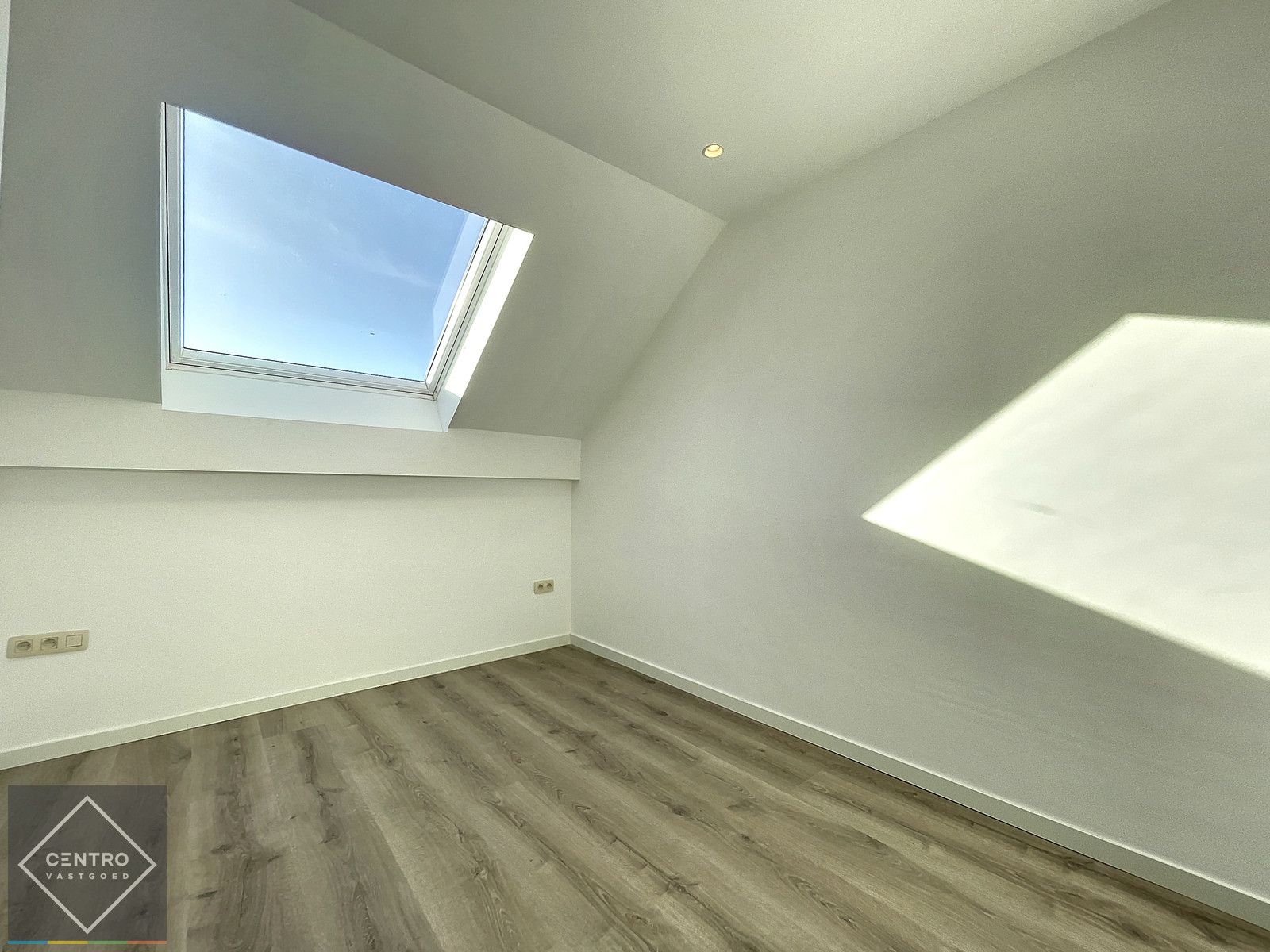 LUXUEUZE DUPLEX-app. (GEEN lift) met 3 slpks (VerNIEUWbouw)! foto 13