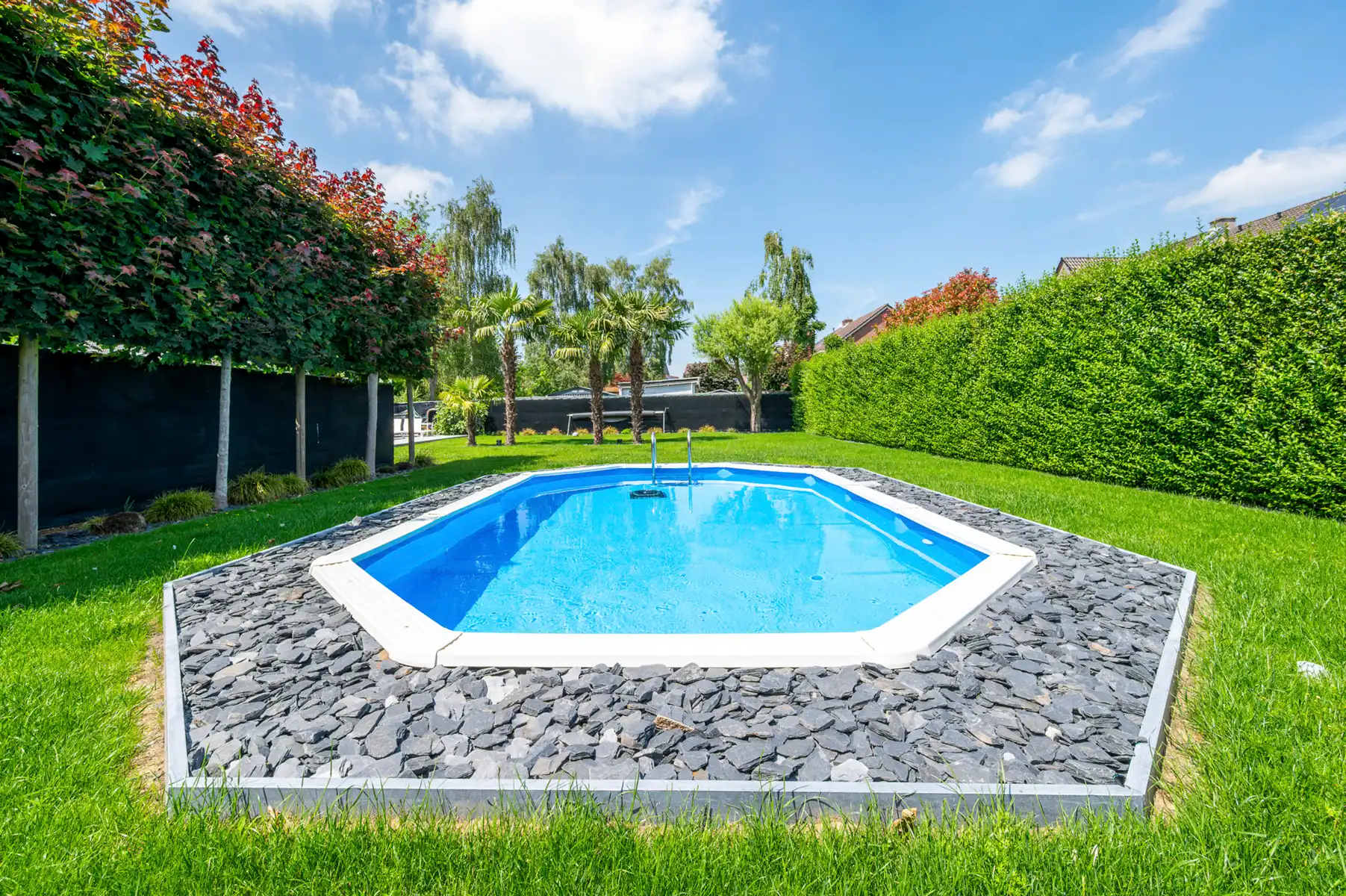 ruime gezinswoning met 7 slaapkamers en prachtige tuin foto 7